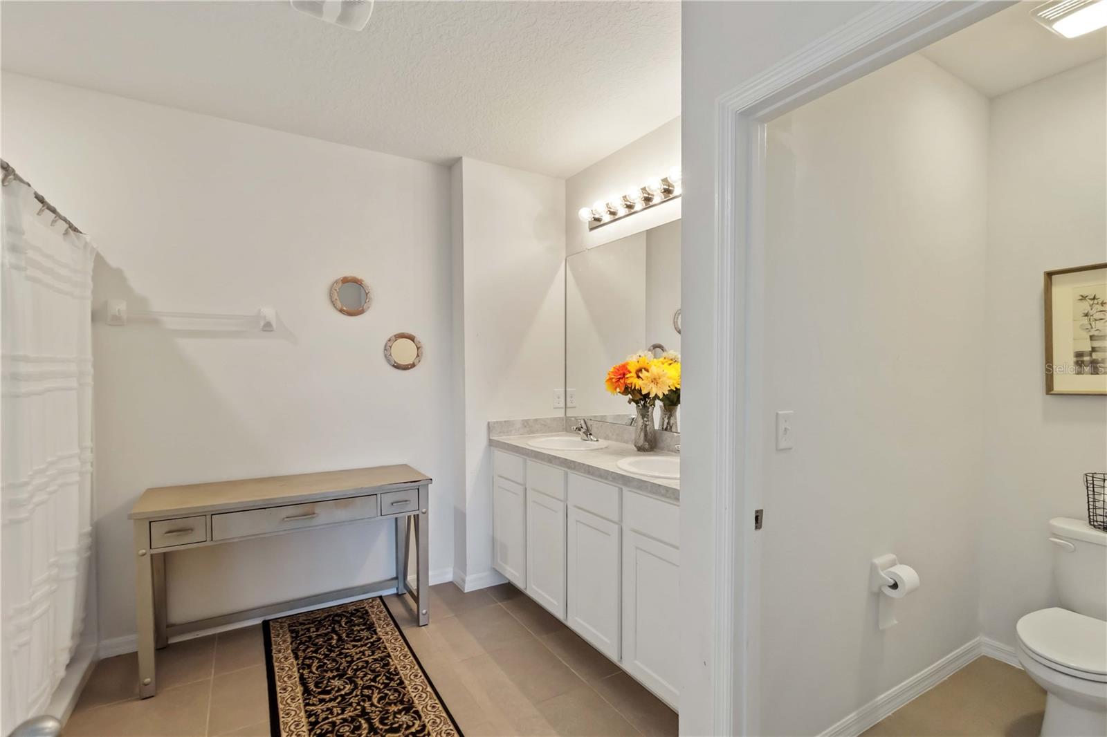Image 26 of 43 For 5904 Silver Sage Way