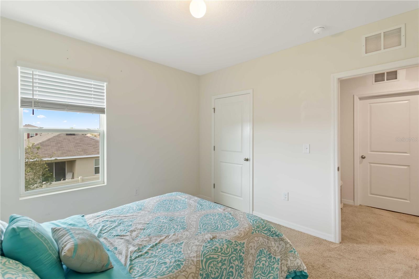 Image 30 of 43 For 5904 Silver Sage Way