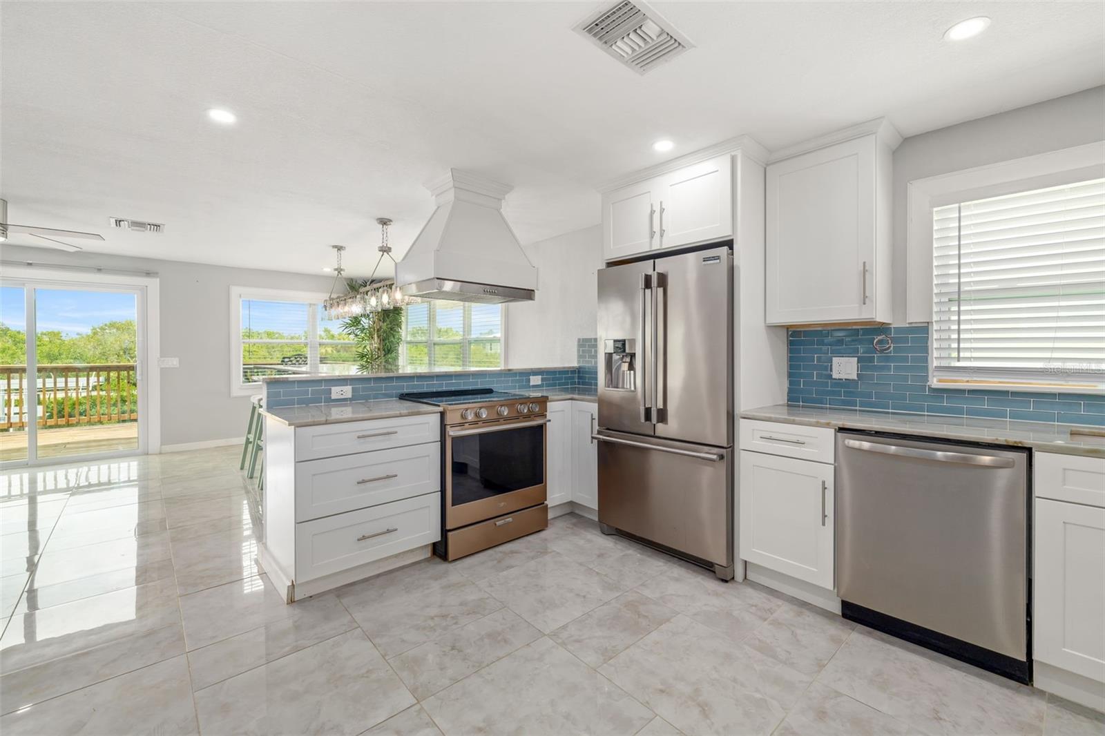 Image 10 of 66 For 4218 Pompano Lane