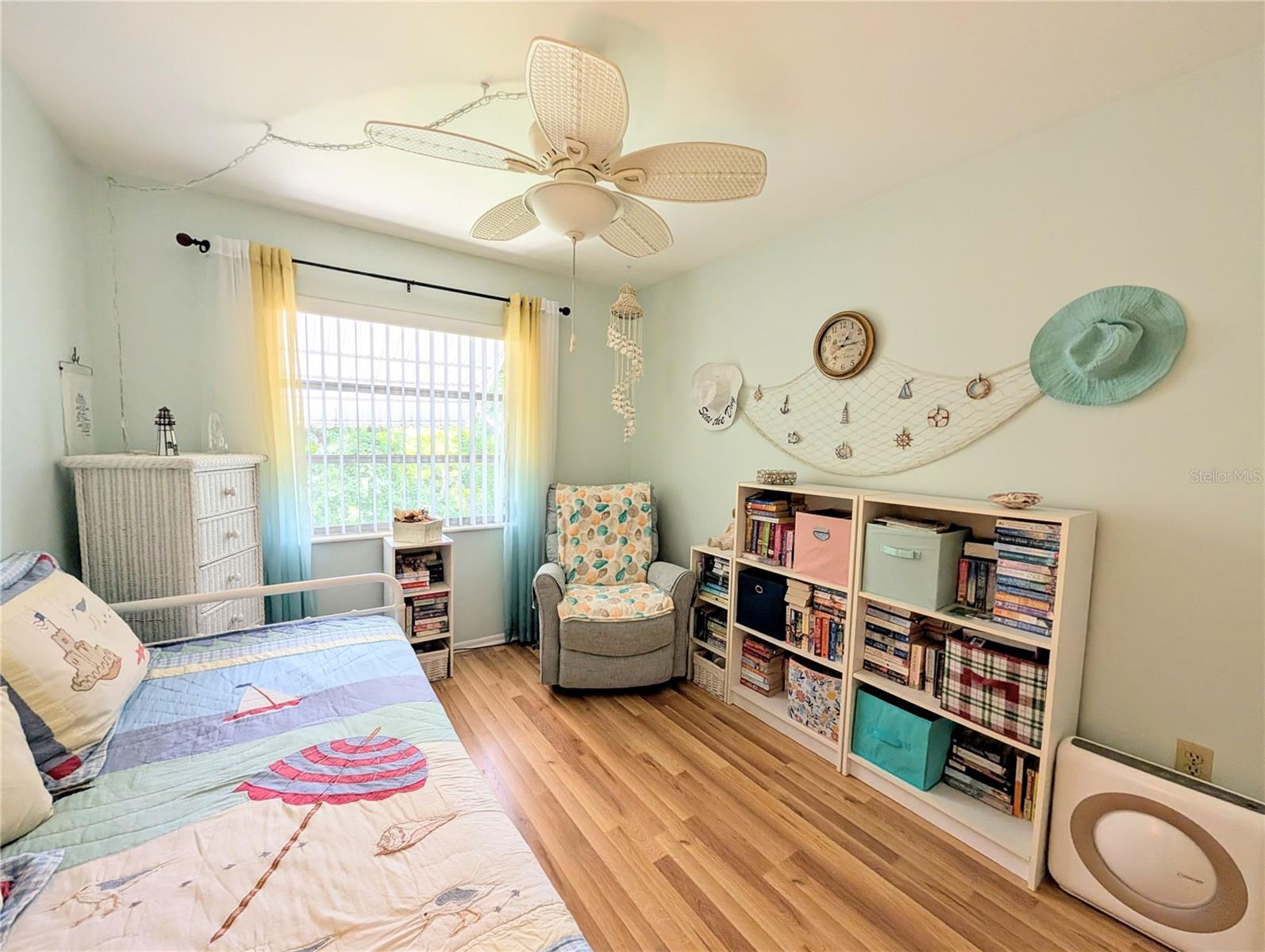 Image 10 of 31 For 5857 Palm Lane B22