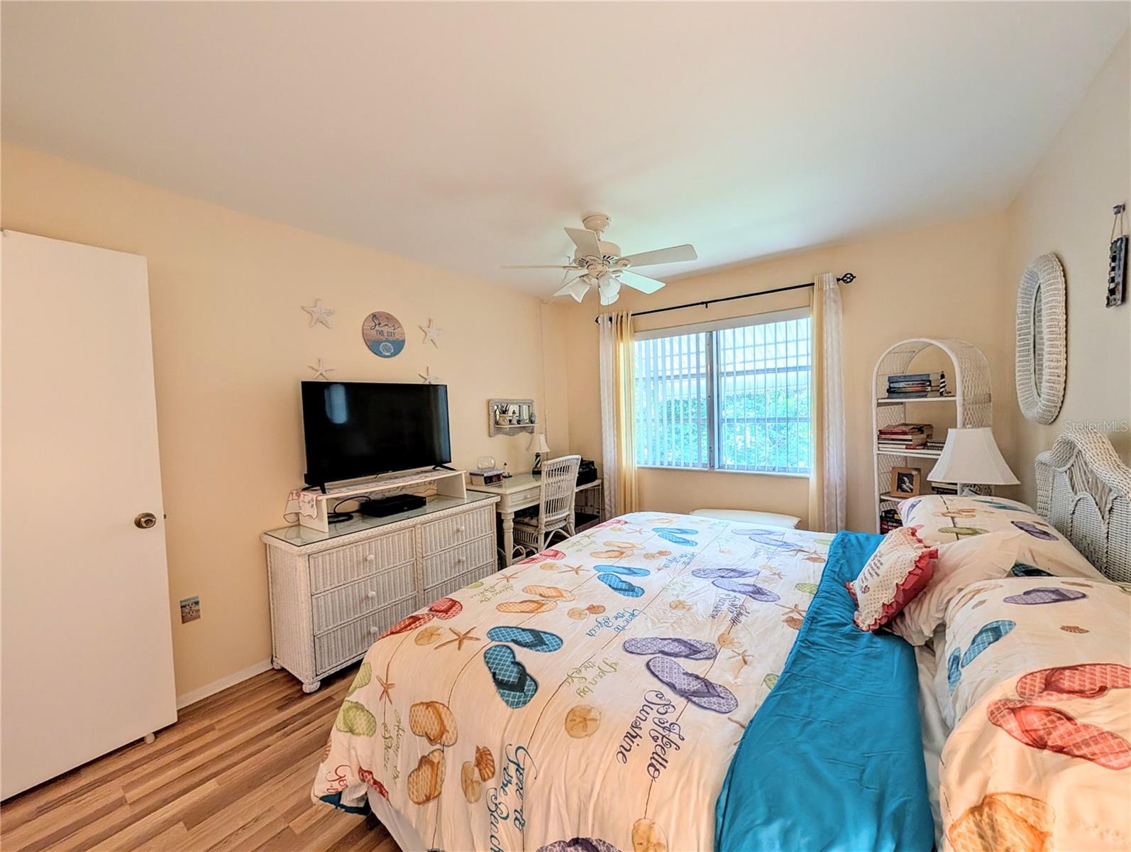 Image 14 of 31 For 5857 Palm Lane B22