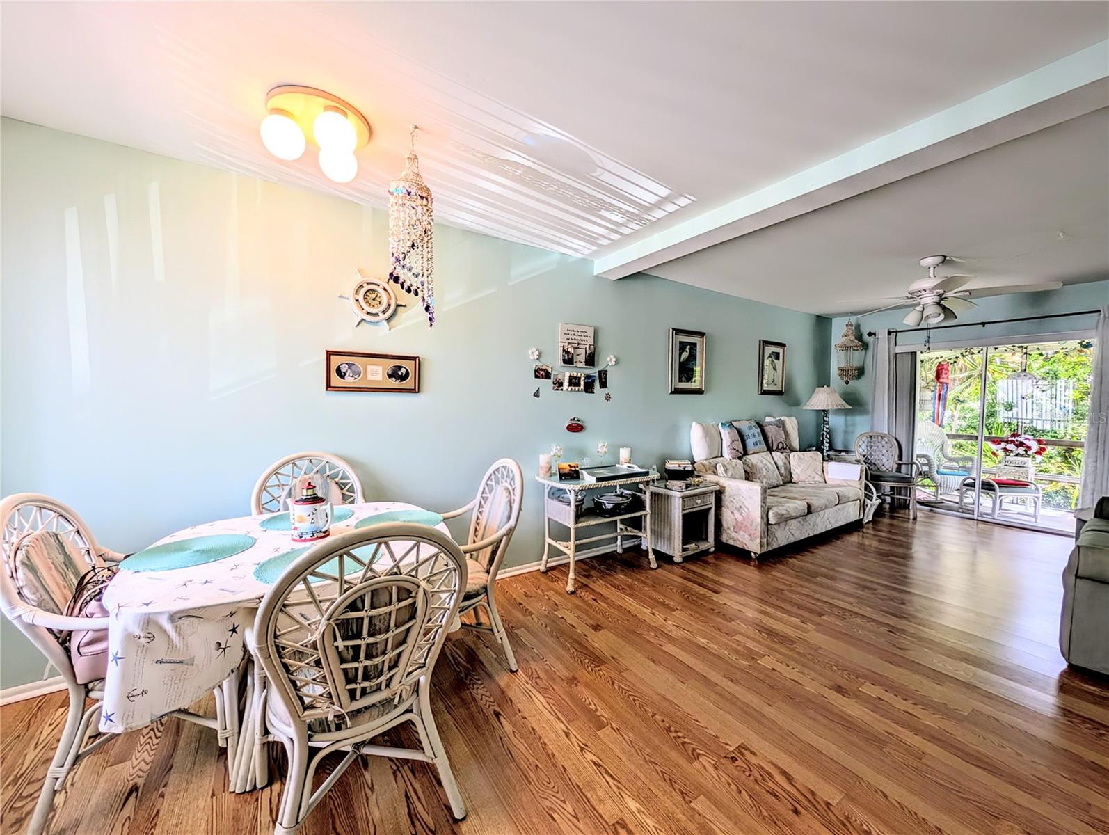 Image 23 of 31 For 5857 Palm Lane B22