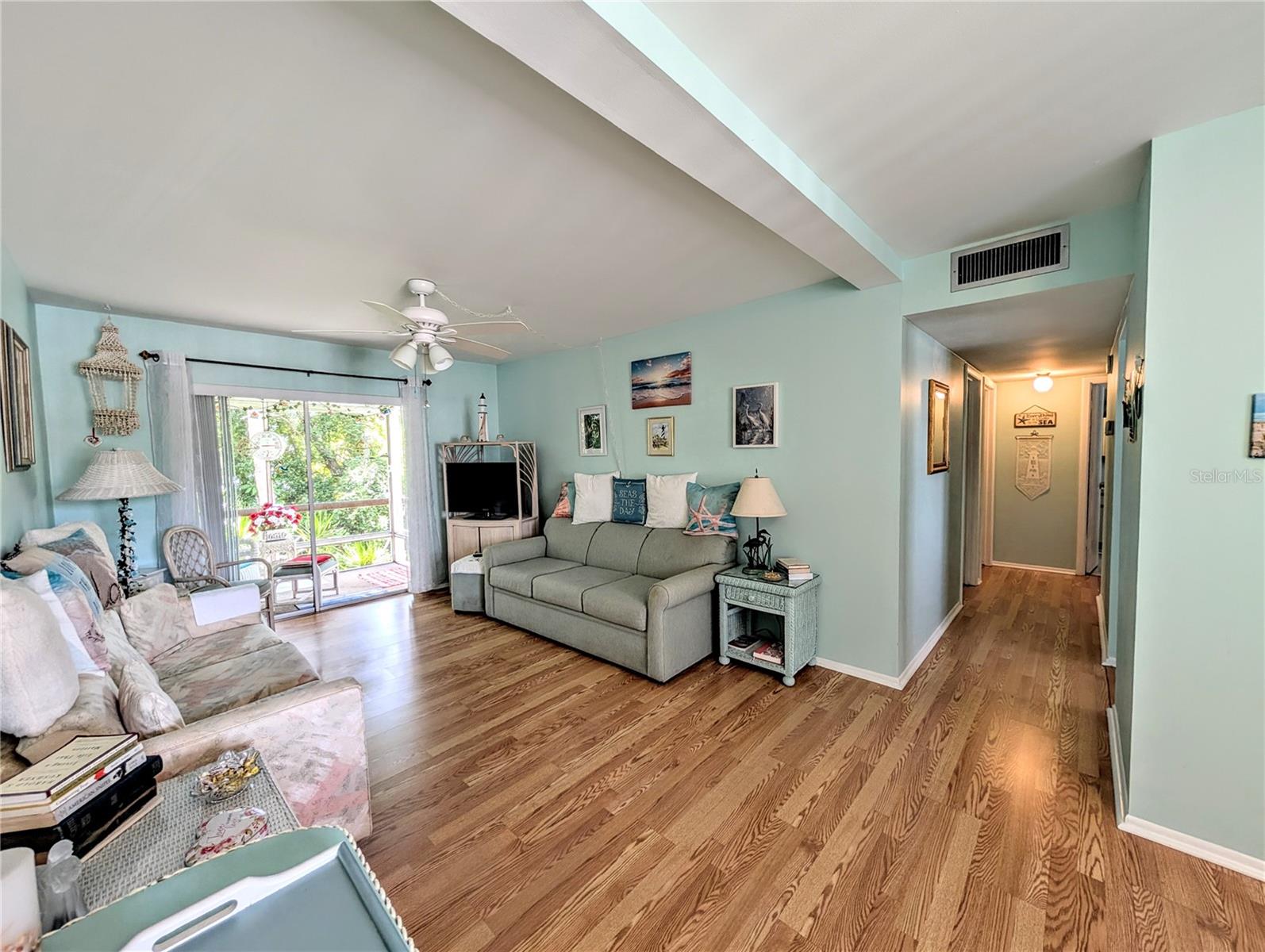 Image 5 of 31 For 5857 Palm Lane B22