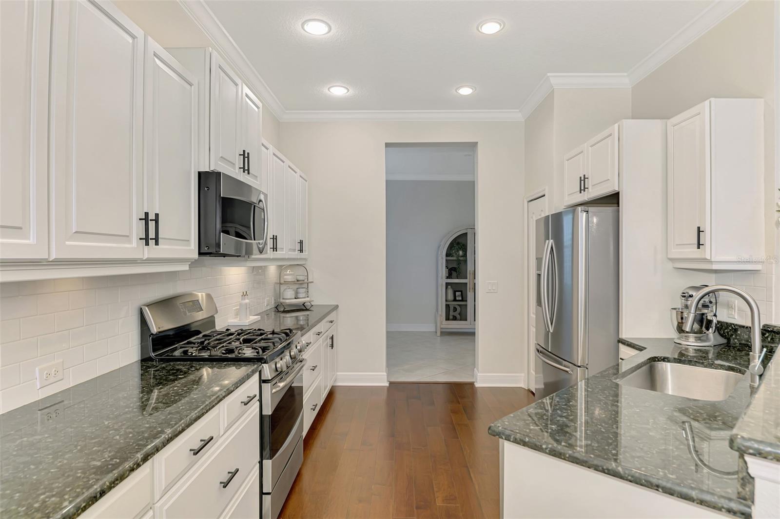 Image 25 of 89 For 14511 Stirling Drive