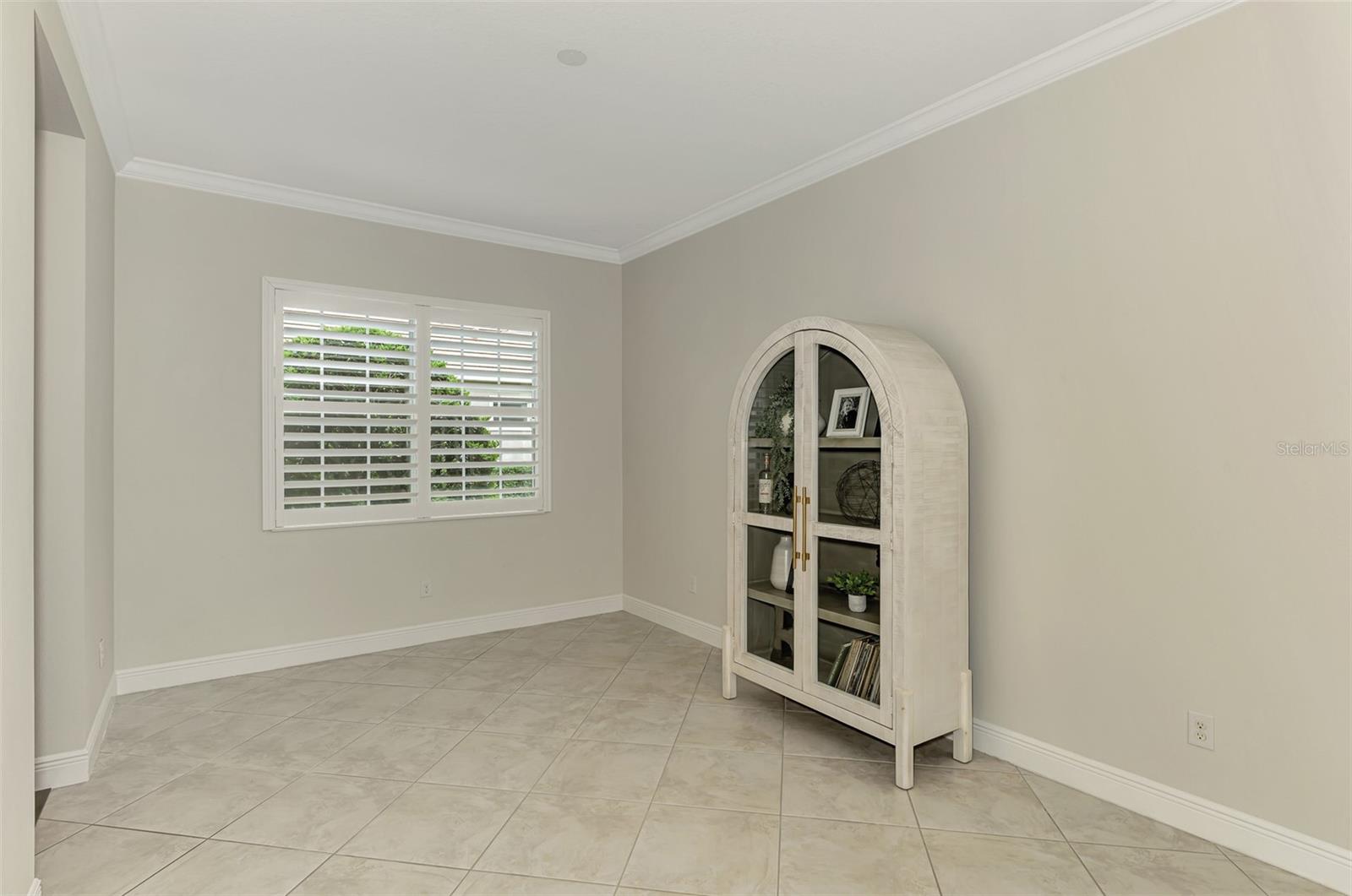 Image 34 of 89 For 14511 Stirling Drive
