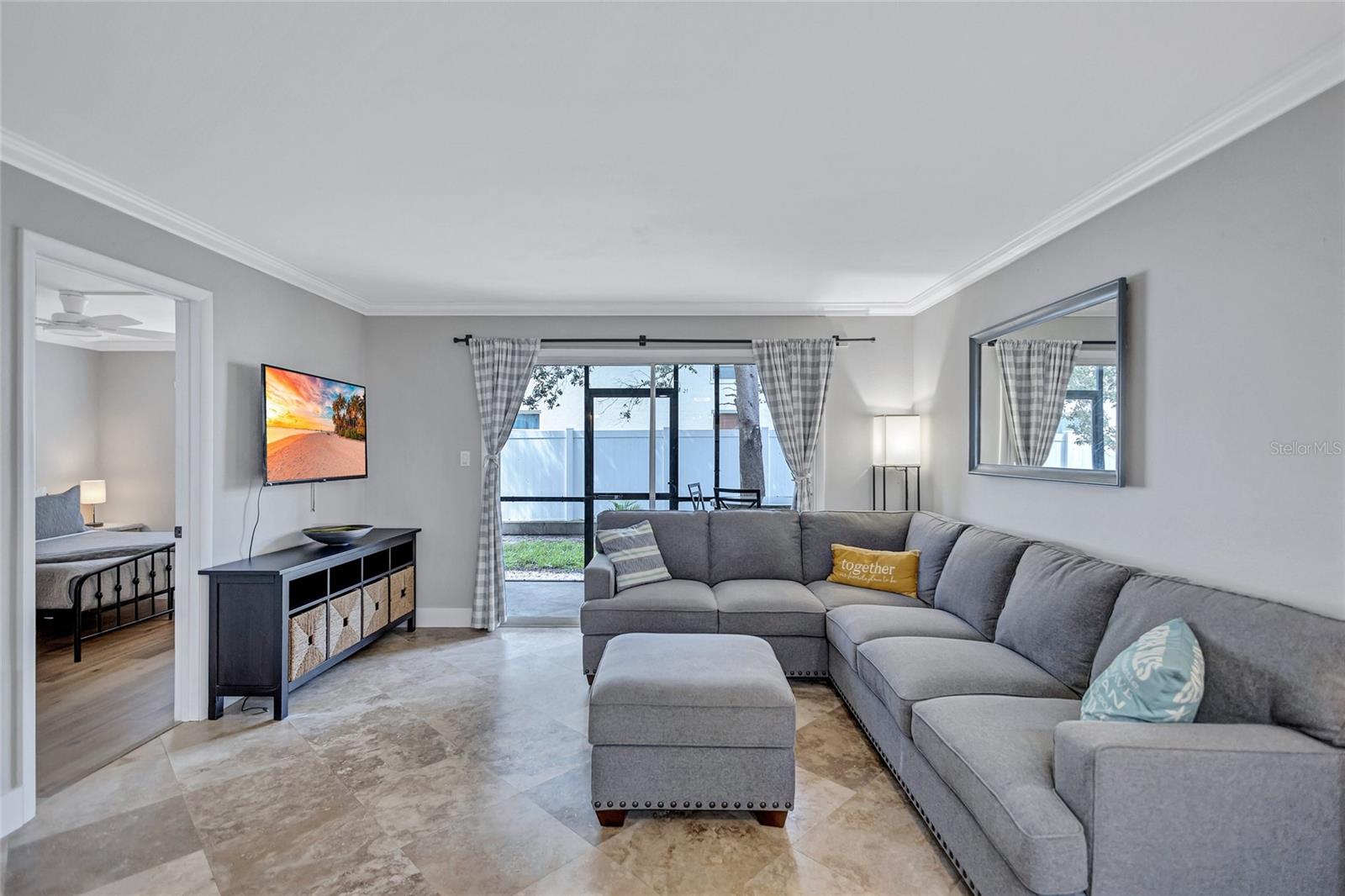Image 10 of 47 For 116 Vista Hermosa Circle  106c