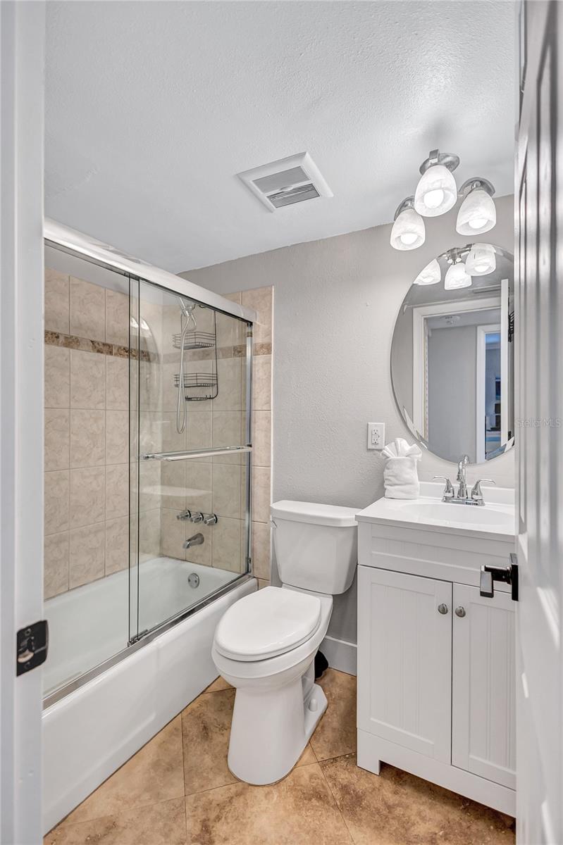 Image 17 of 47 For 116 Vista Hermosa Circle  106c