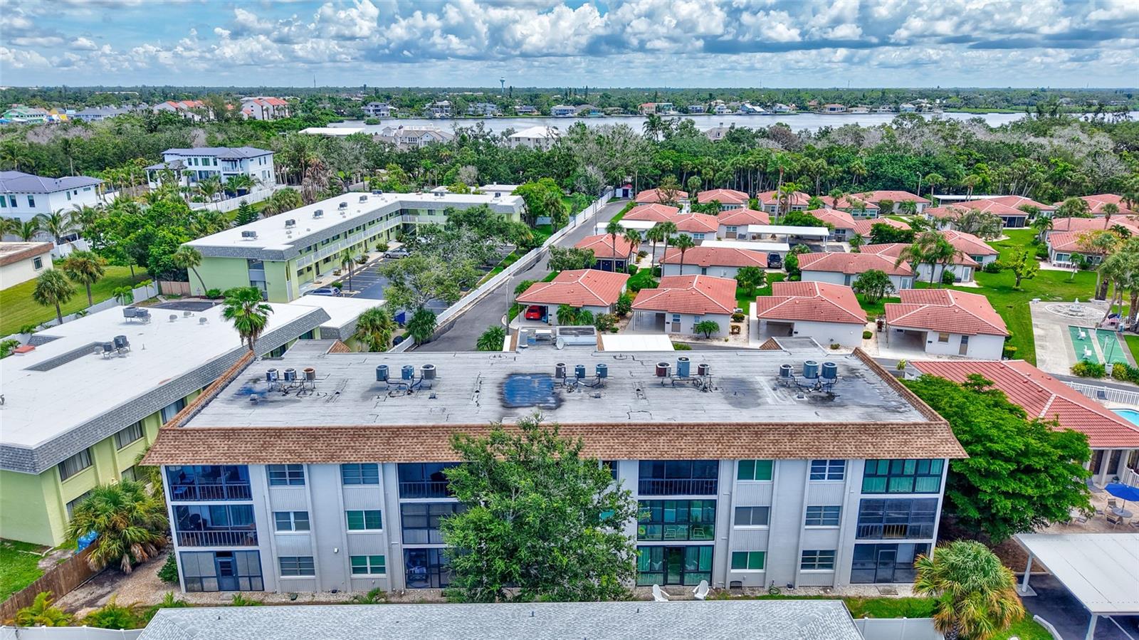 Image 32 of 47 For 116 Vista Hermosa Circle  106c