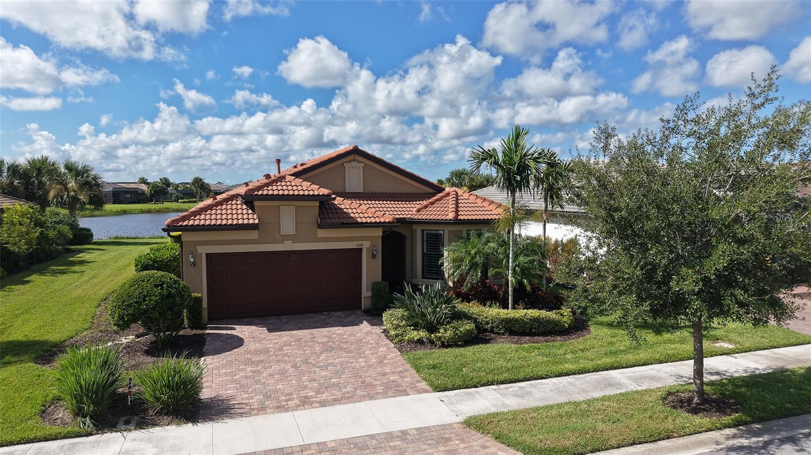 Details for 5741 Bay Pine Way, SARASOTA, FL 34238