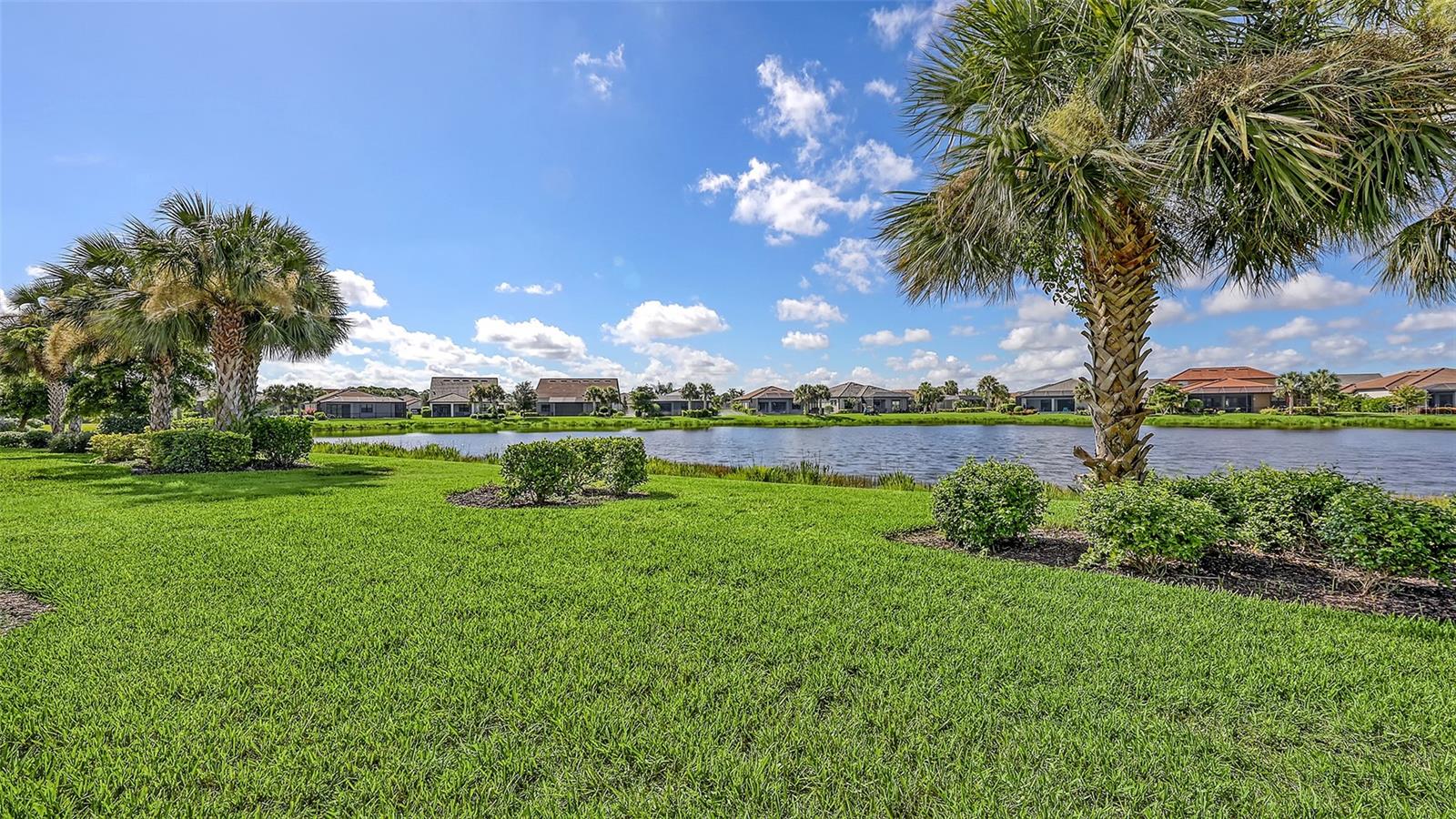 Image 52 of 100 For 5741 Bay Pine Way