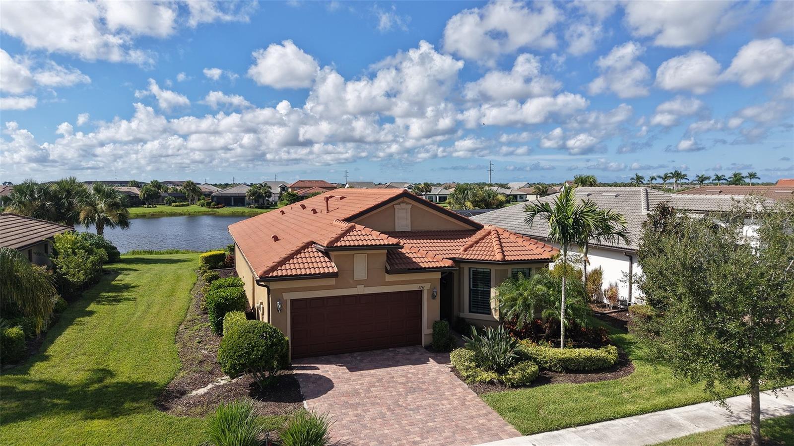 Image 9 of 100 For 5741 Bay Pine Way