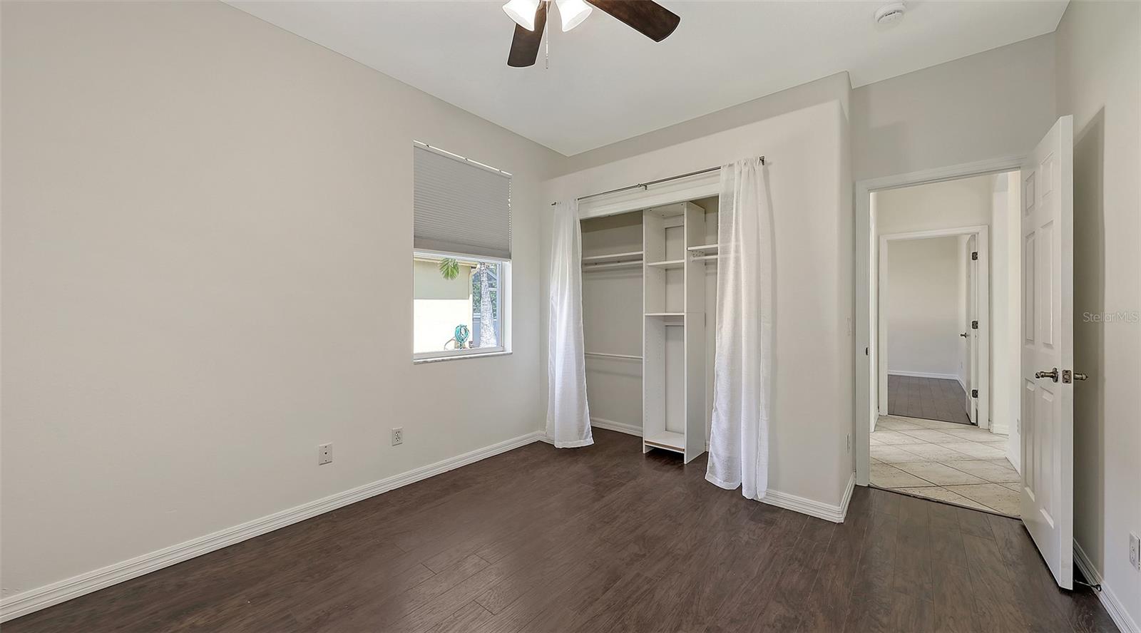Image 33 of 38 For 4079 Green Tree Avenue