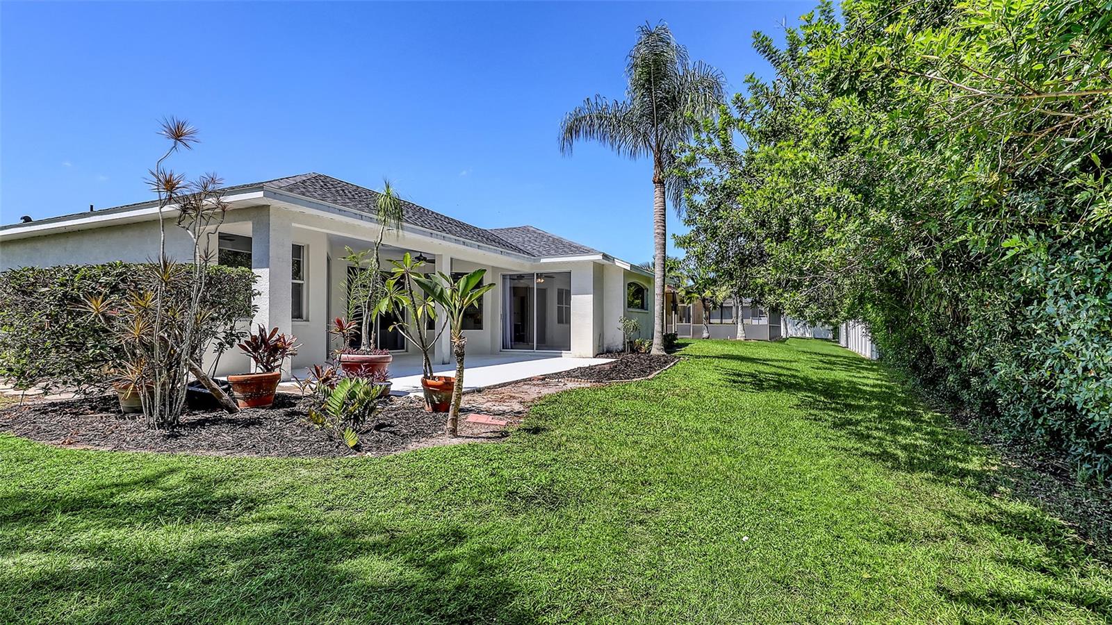 Image 40 of 41 For 4079 Green Tree Avenue
