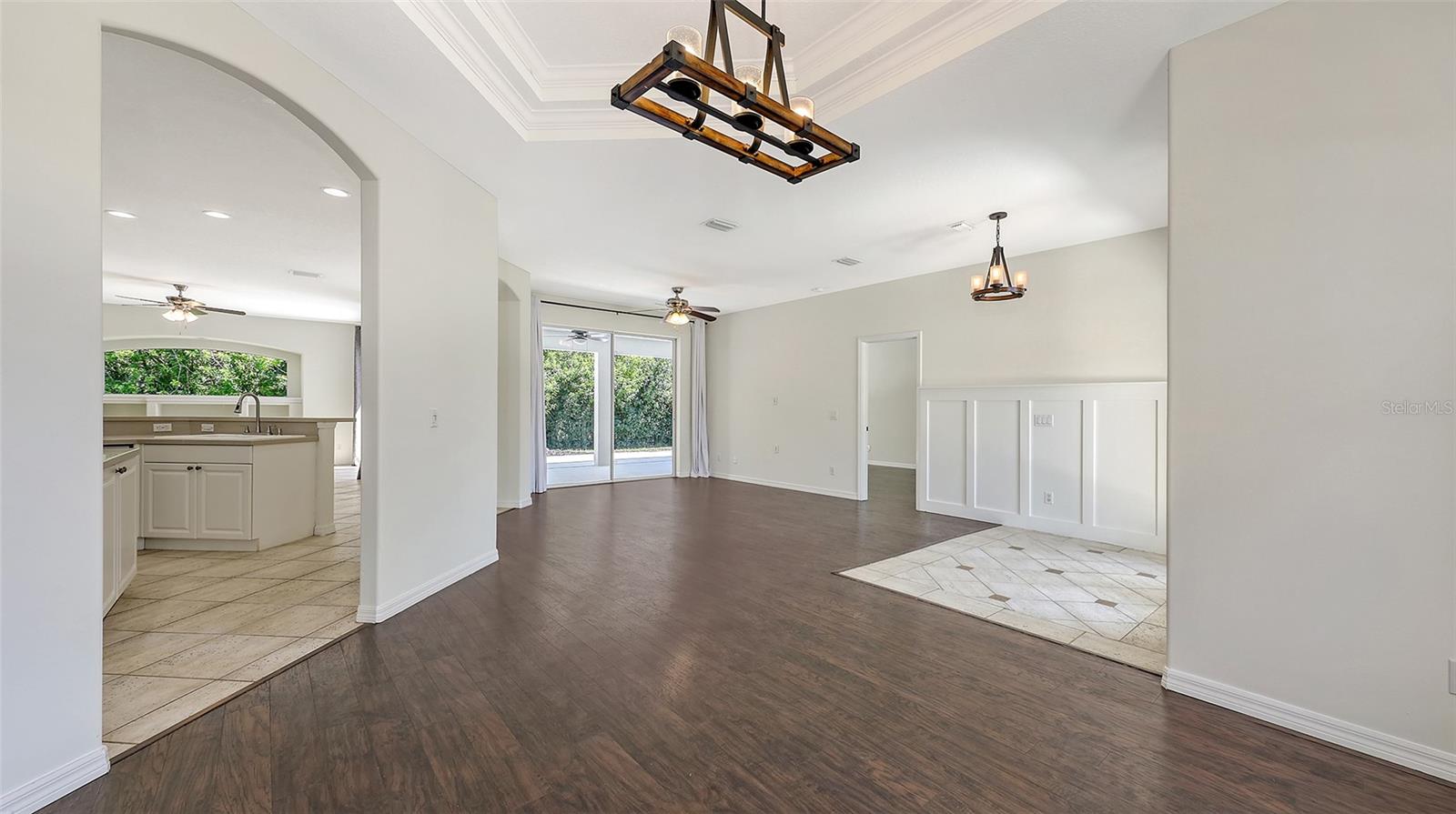 Image 8 of 38 For 4079 Green Tree Avenue
