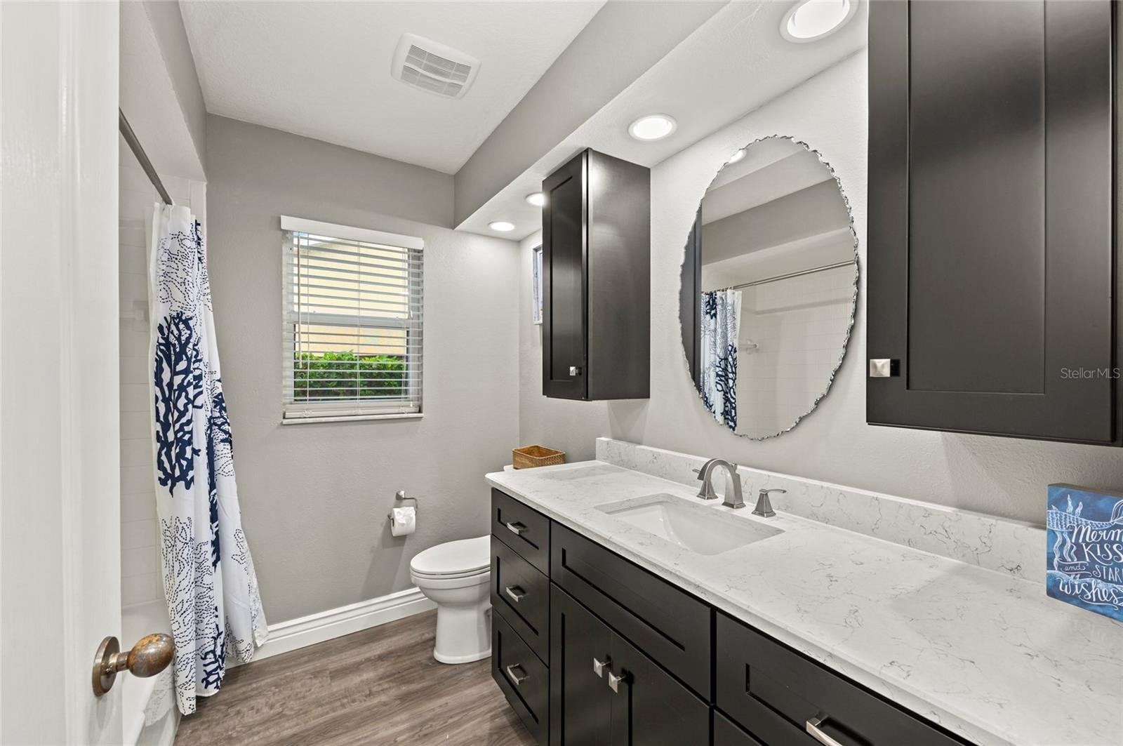 Image 46 of 69 For 4488 Diamond Circle E