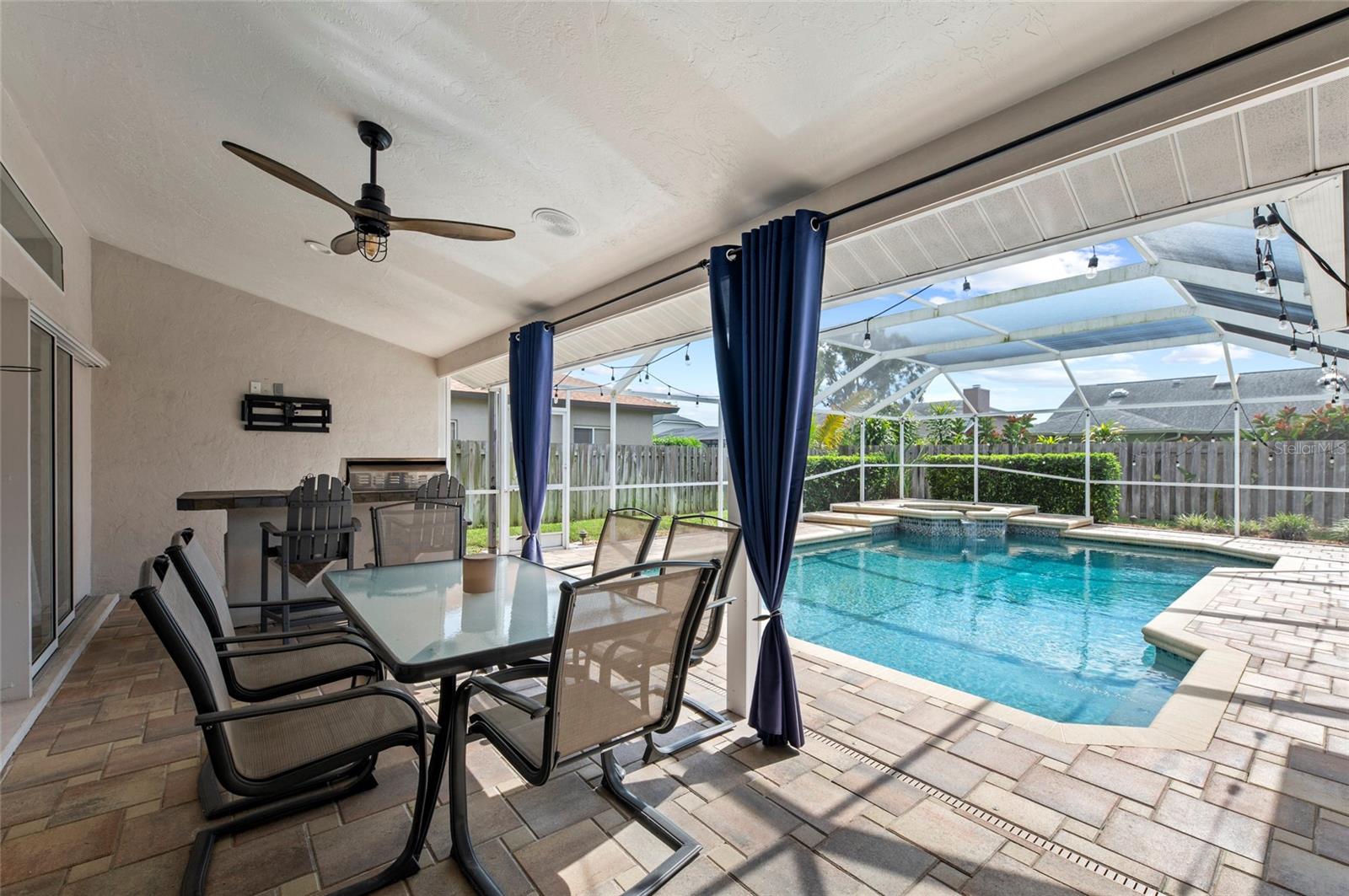 Image 55 of 69 For 4488 Diamond Circle E