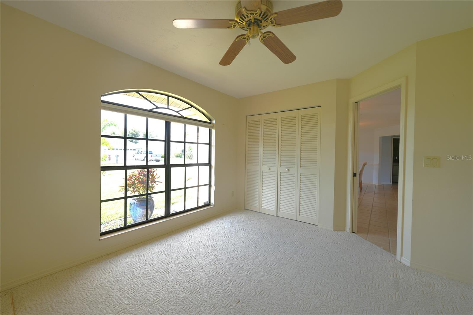 Image 17 of 42 For 5113 19th Avenue W