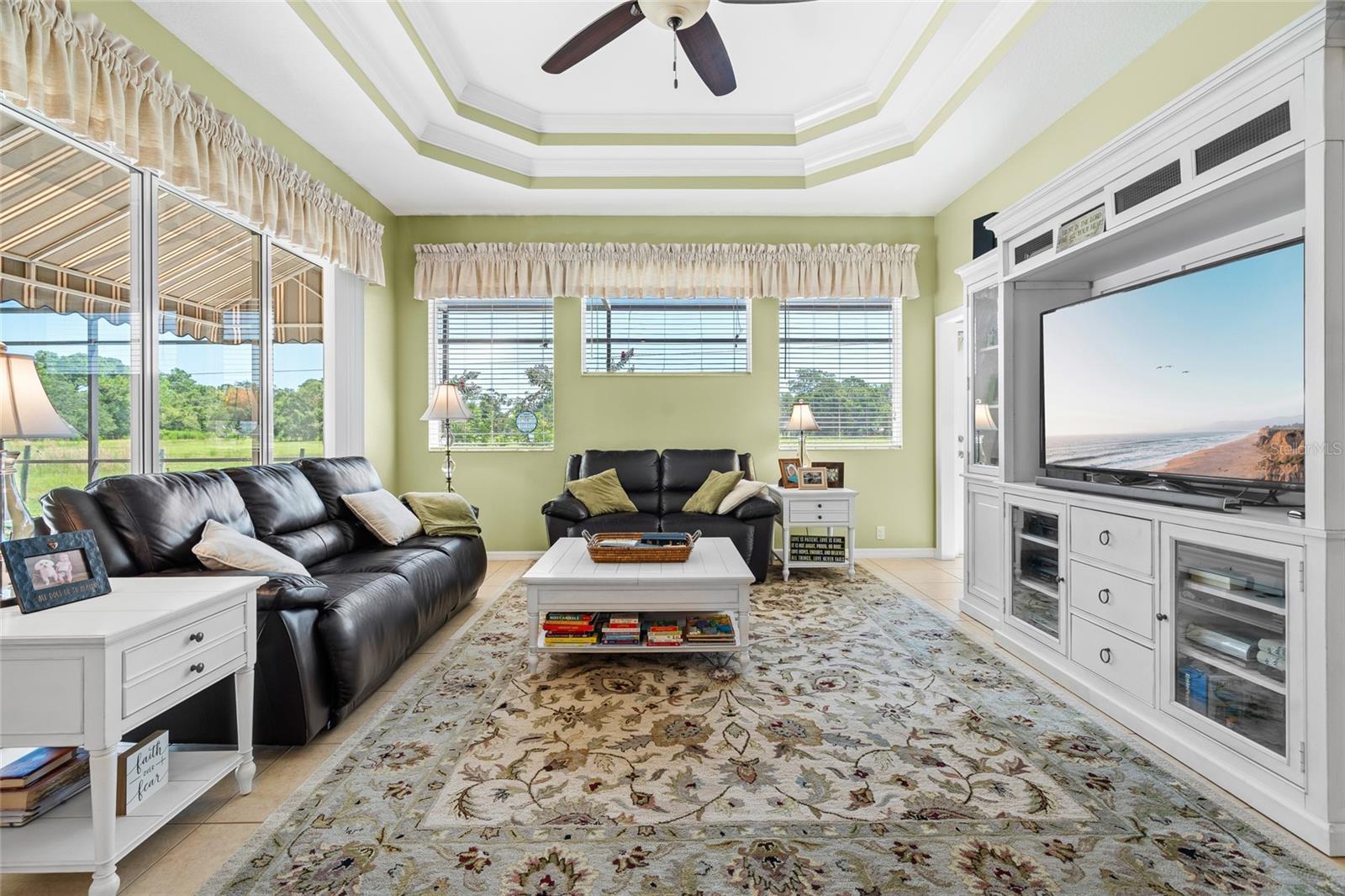 Image 15 of 40 For 6281 Aventura Drive