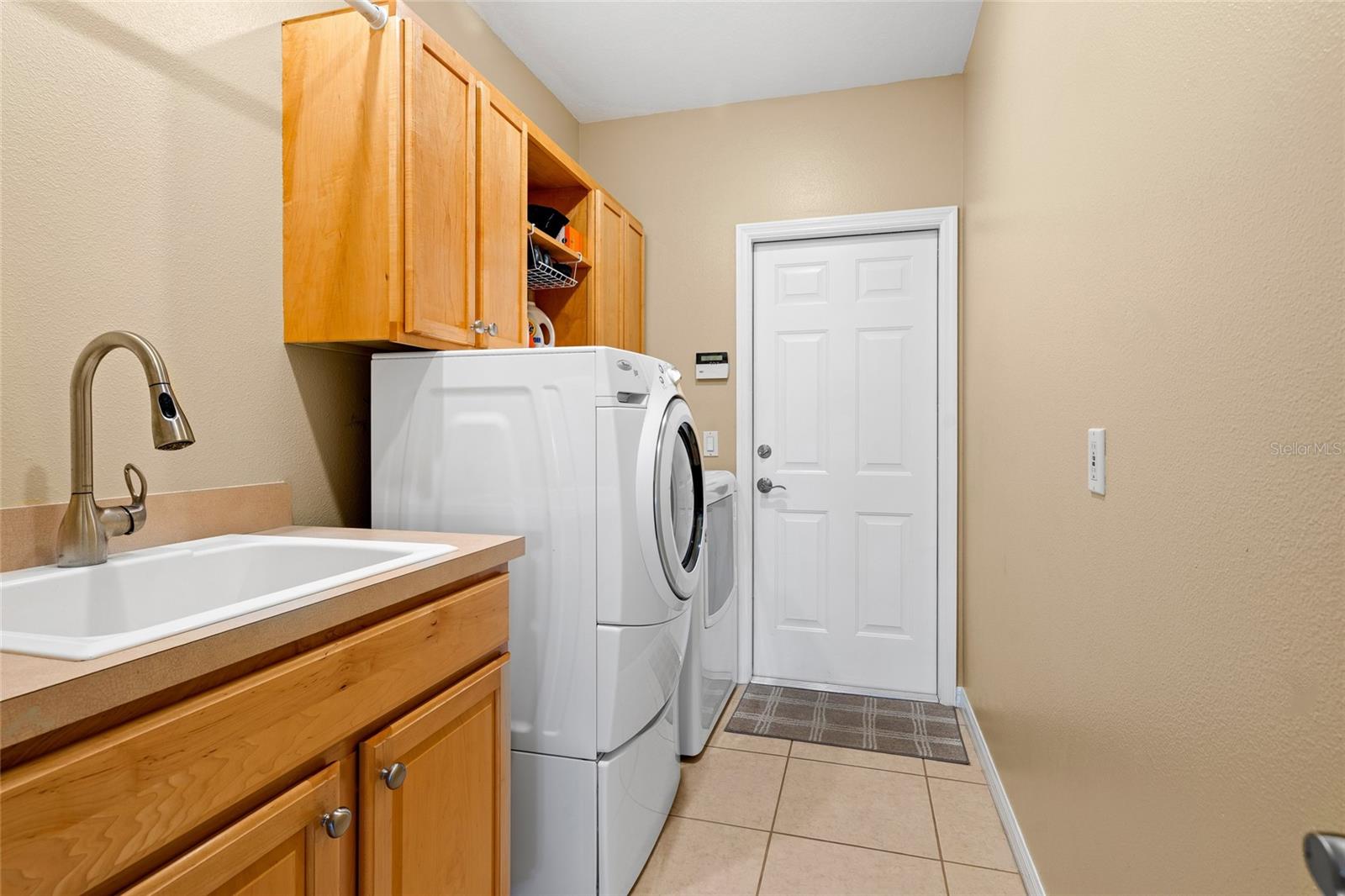 Image 22 of 40 For 6281 Aventura Drive
