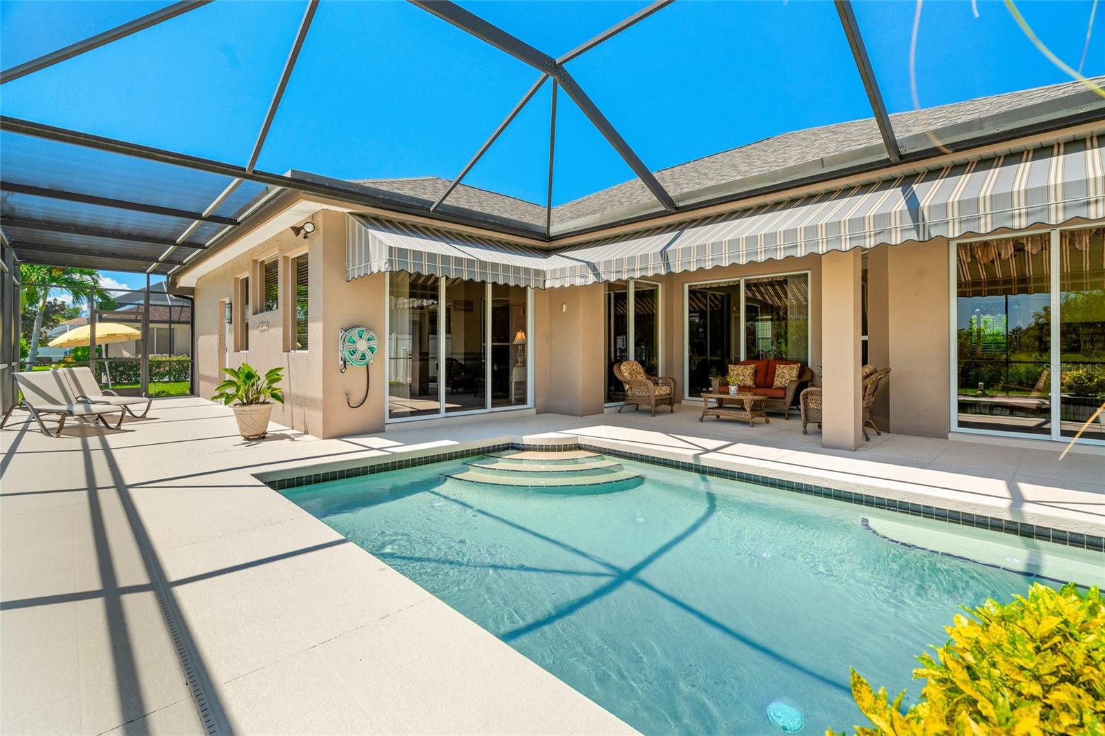 Image 33 of 40 For 6281 Aventura Drive