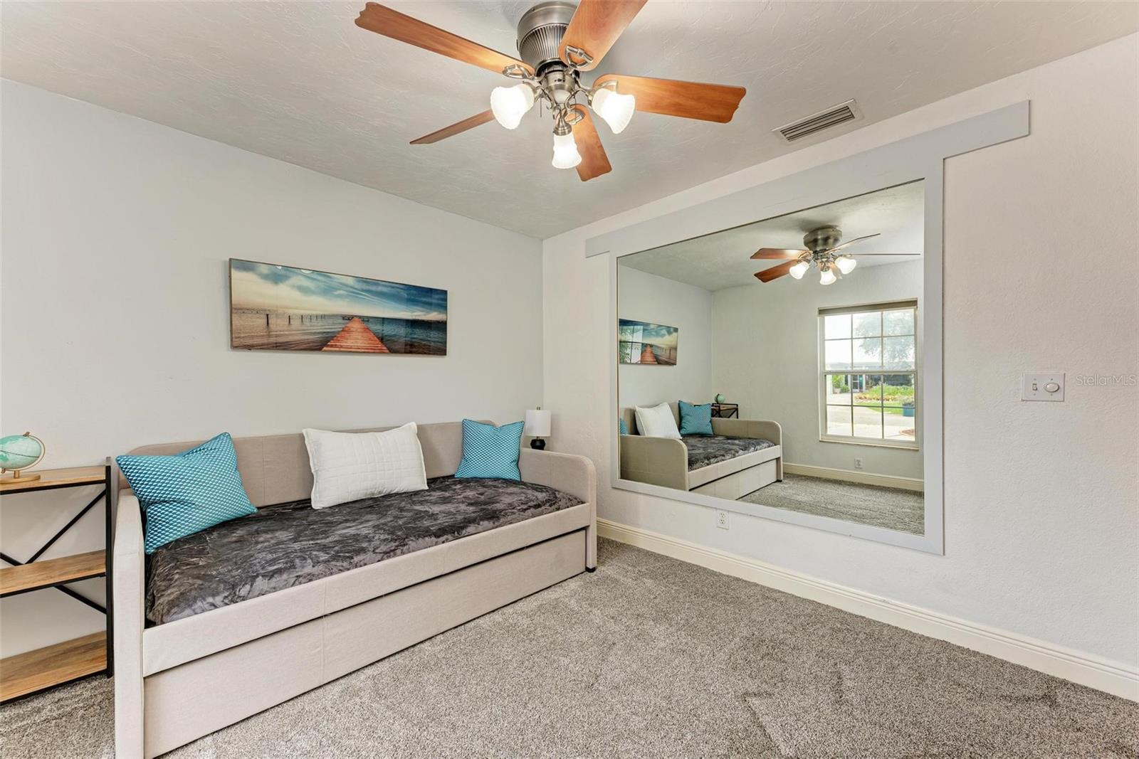 Image 33 of 43 For 6715 12th Avenue Nw