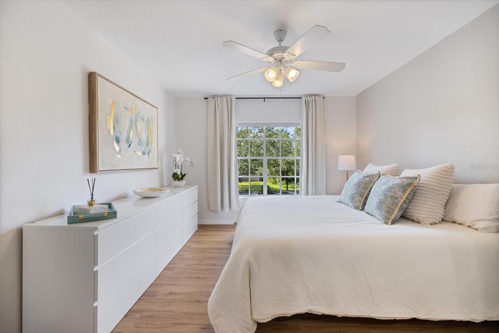 Image 13 of 41 For 7417 Vista Way 203