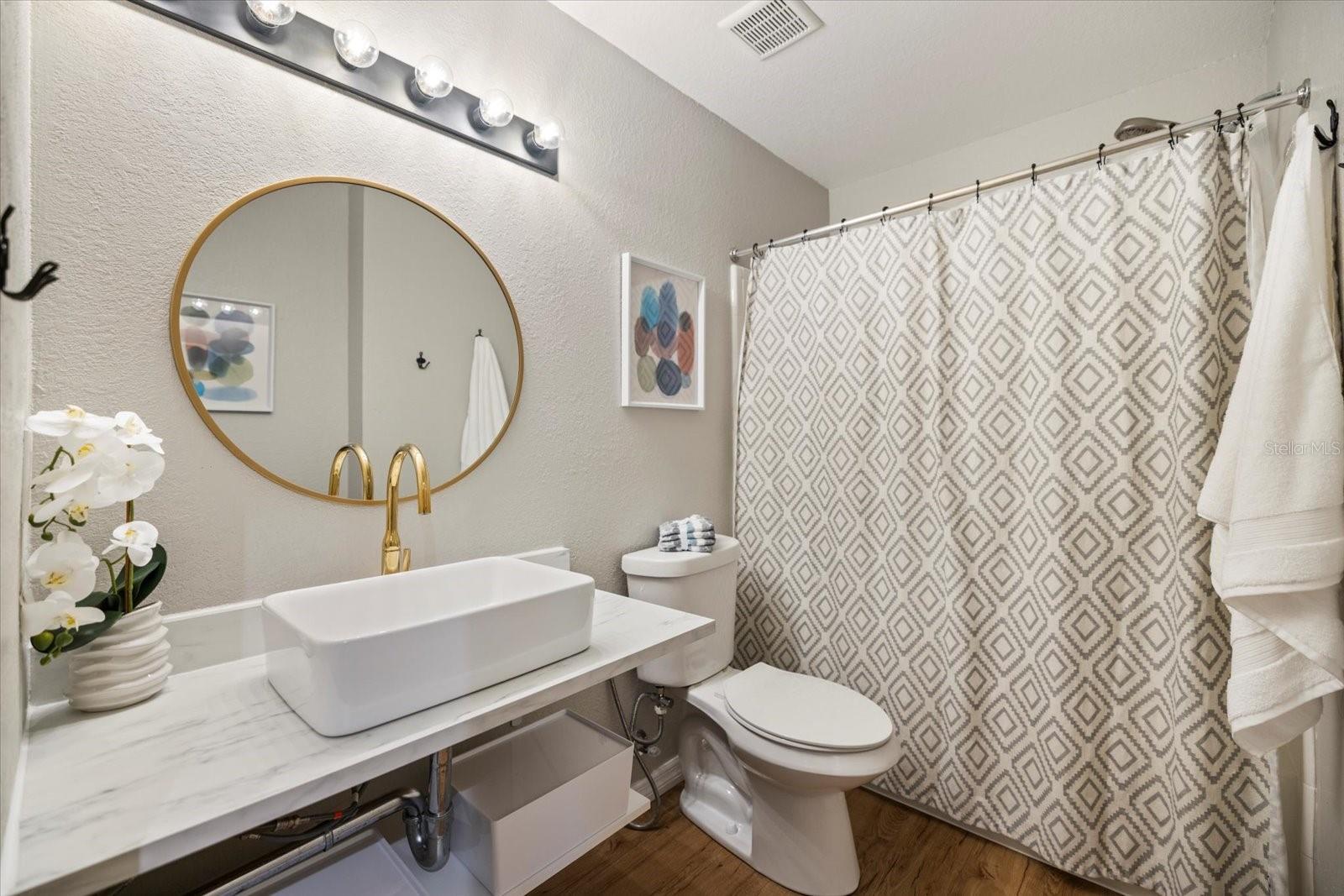 Image 21 of 41 For 7417 Vista Way 203