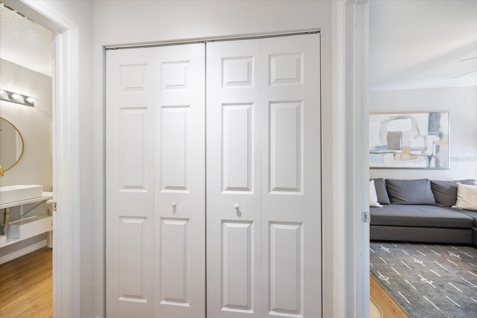 Image 24 of 41 For 7417 Vista Way 203