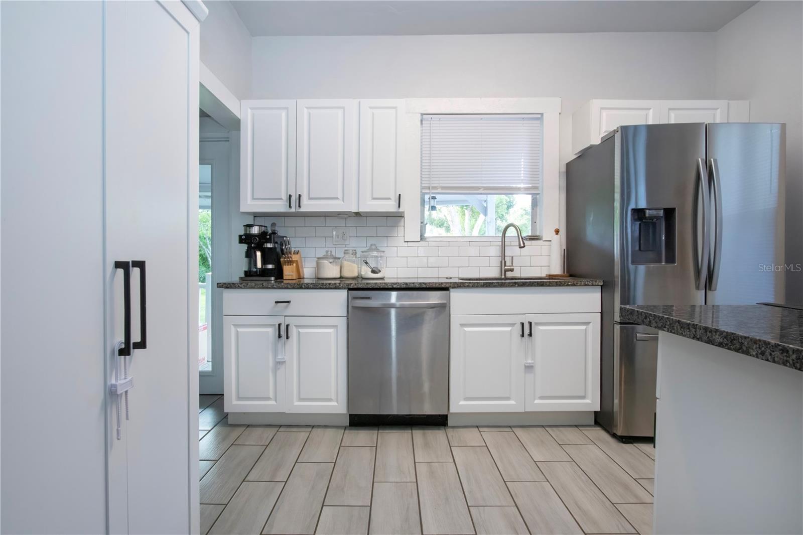 Image 31 of 58 For 1517 5th Street W