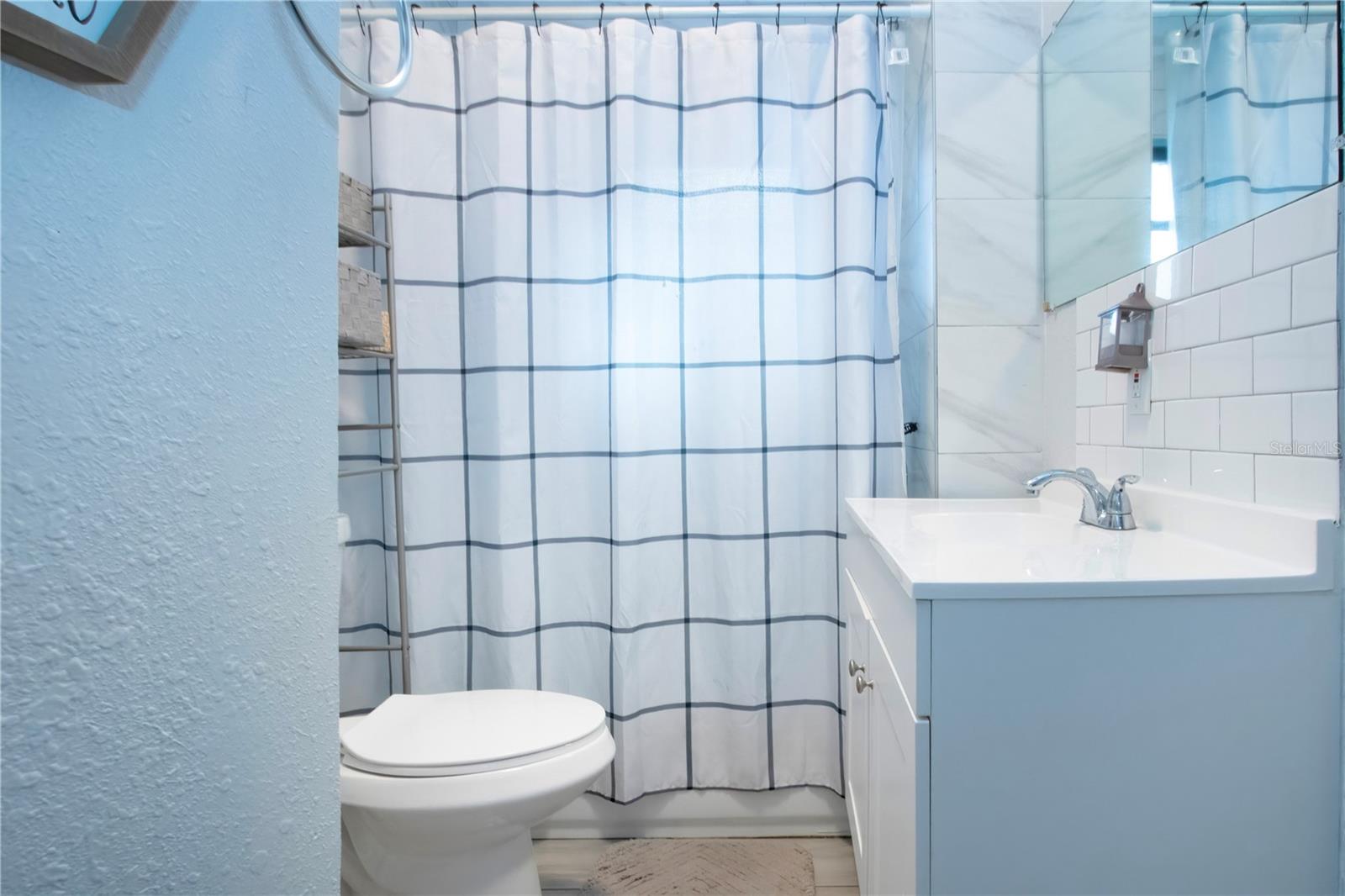 Image 37 of 58 For 1517 5th Street W