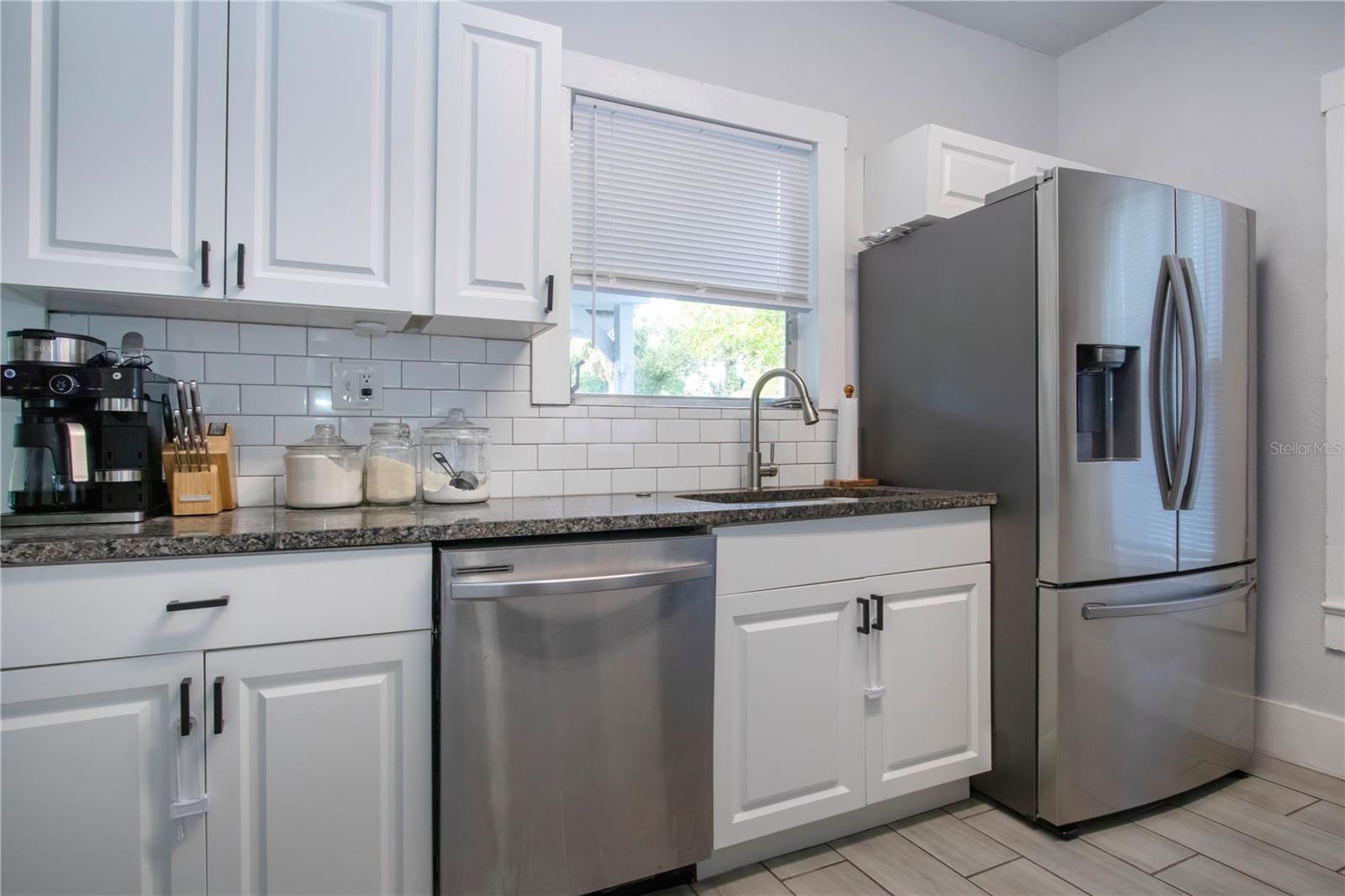 Image 47 of 58 For 1517 5th Street W