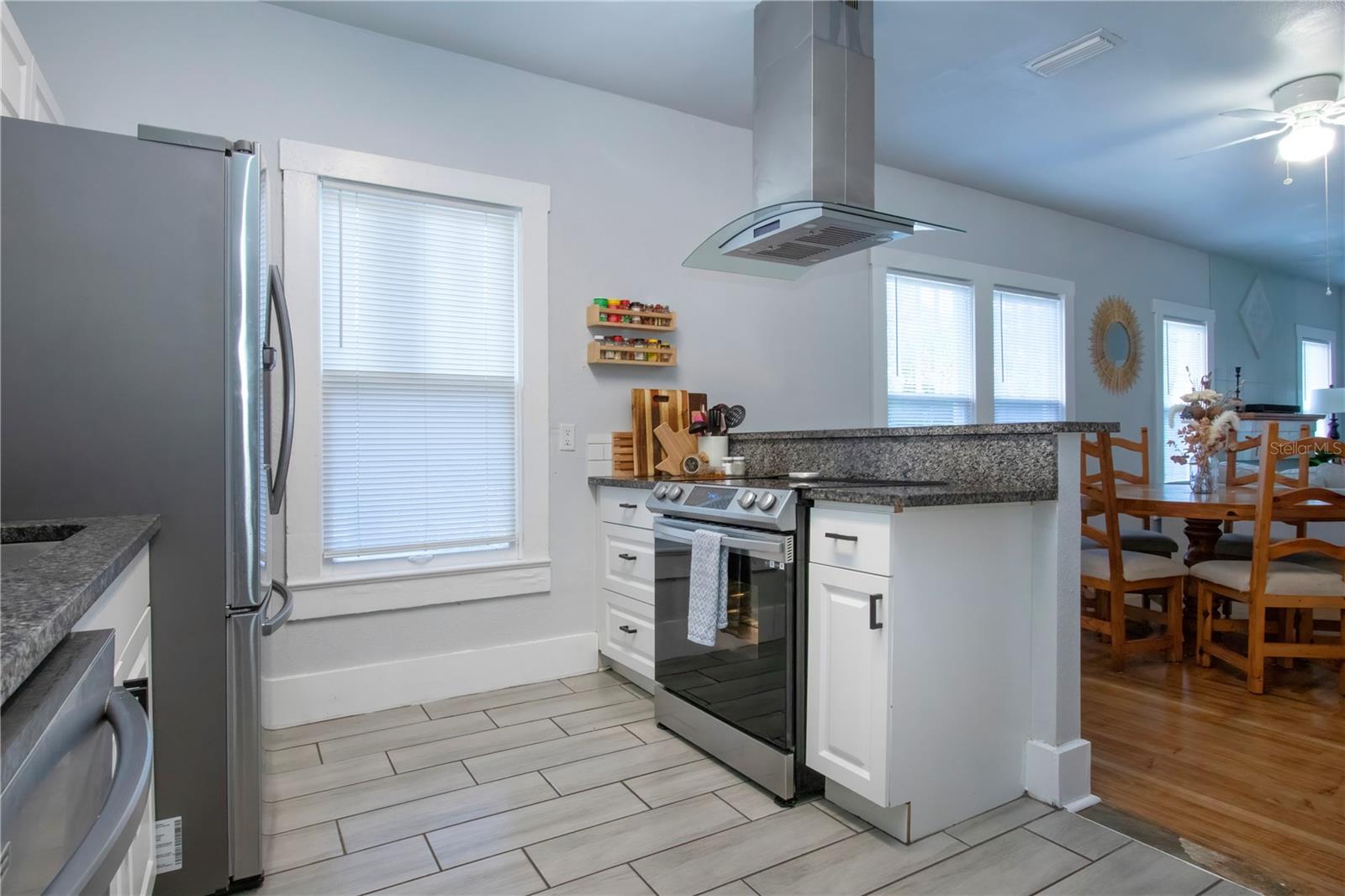 Image 49 of 58 For 1517 5th Street W