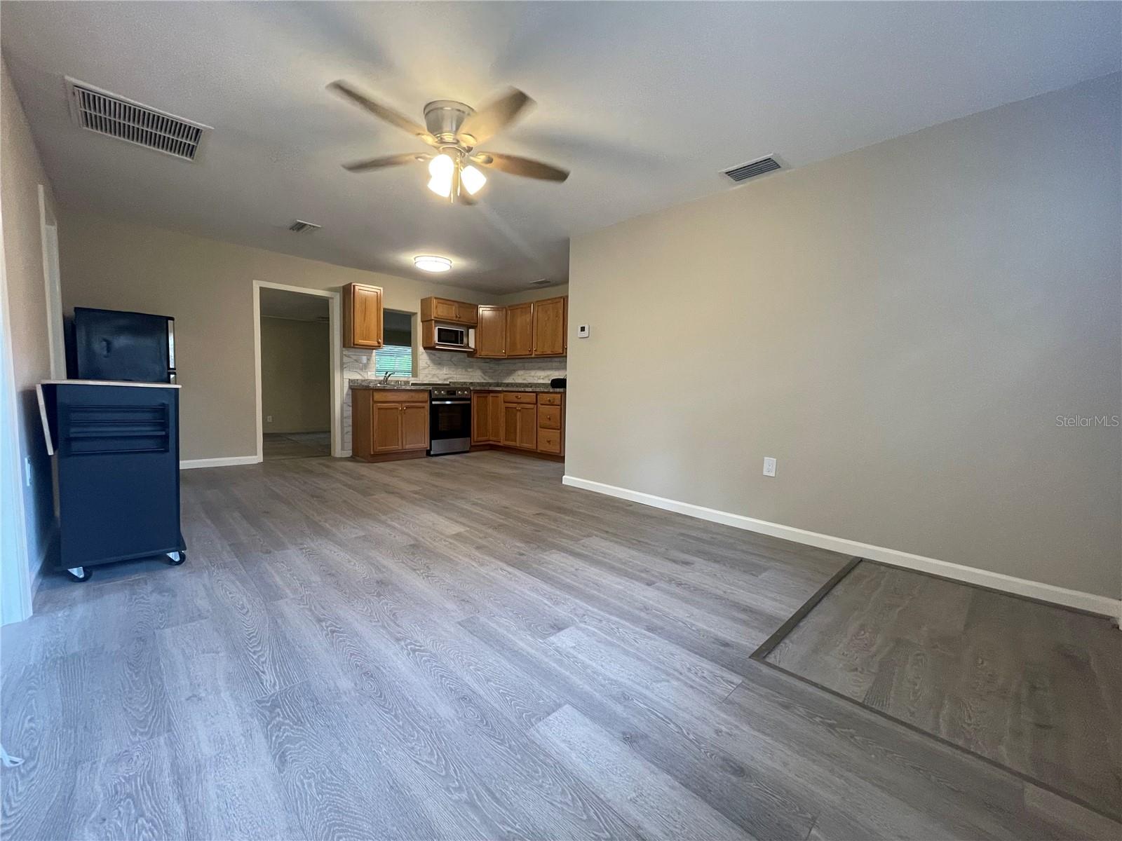 Image 19 of 40 For 1824 7th Avenue E