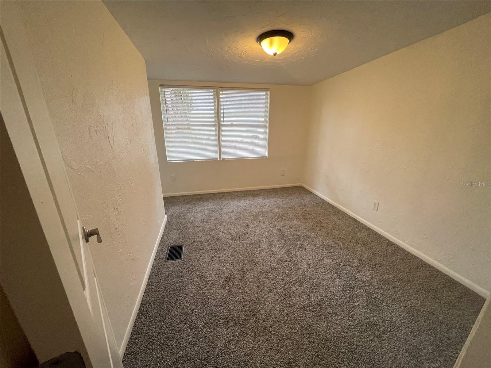 Image 26 of 40 For 1824 7th Avenue E