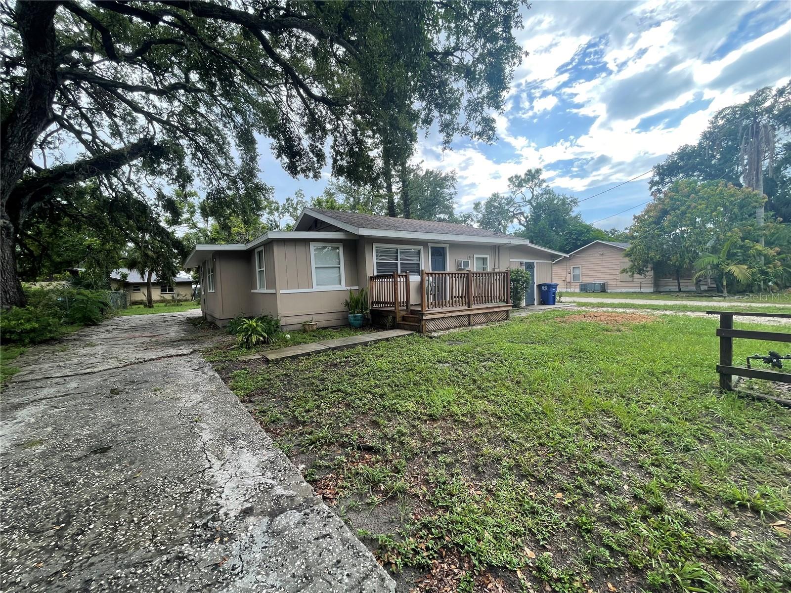 Image 4 of 40 For 1824 7th Avenue E