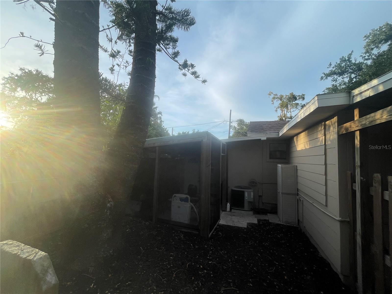 Image 40 of 40 For 1824 7th Avenue E
