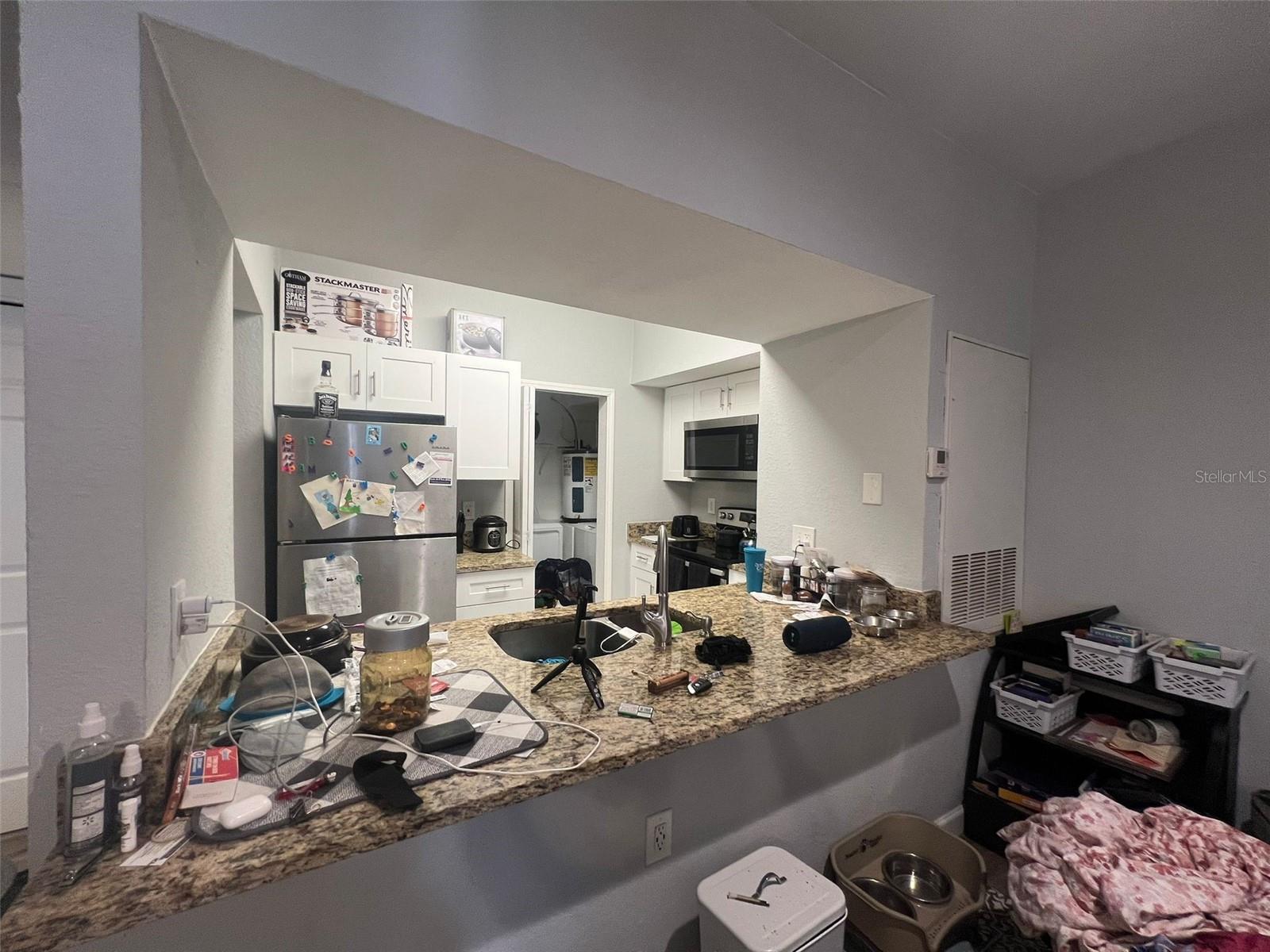 Image 5 of 13 For 2336 Midtown Terrace 922