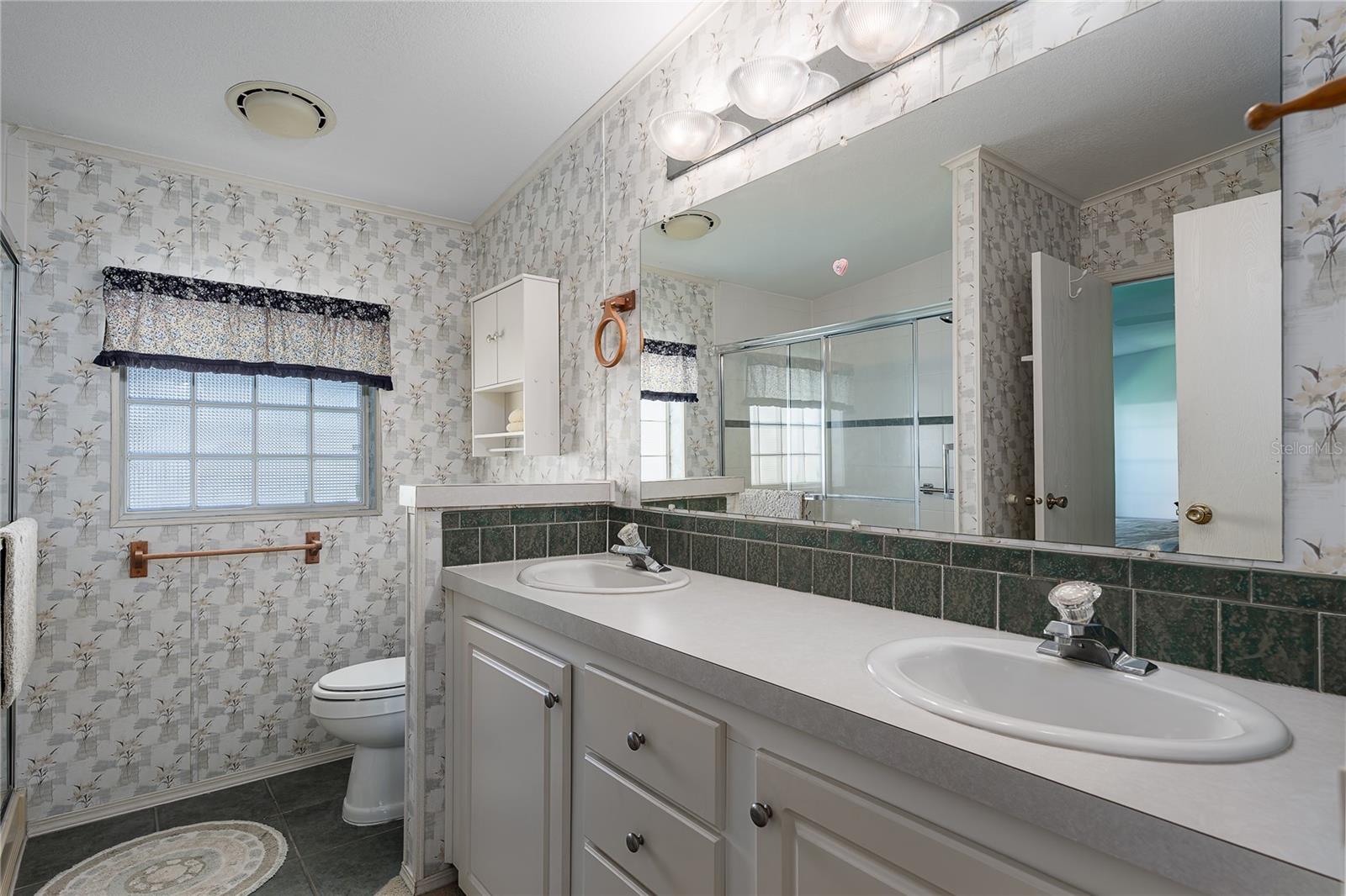 Image 14 of 28 For 8012 Nancy Lane