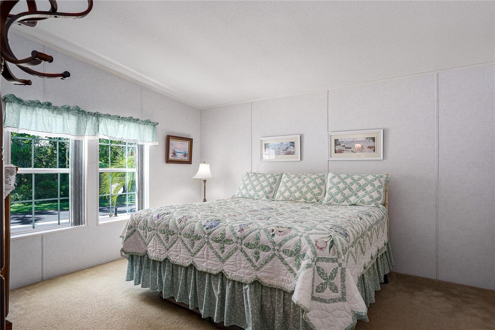 Image 18 of 28 For 8012 Nancy Lane