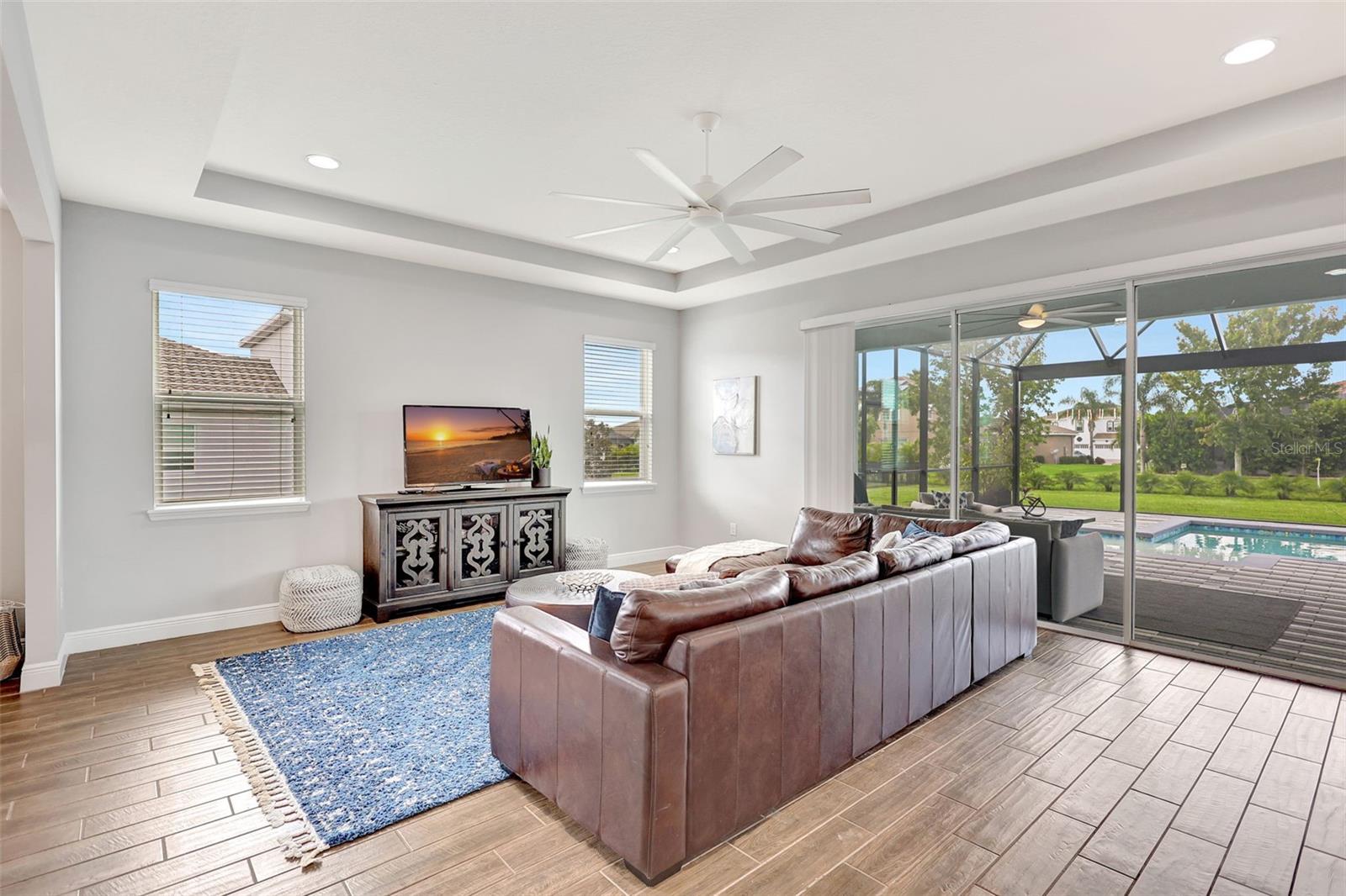 Image 13 of 94 For 16615 7th Avenue E