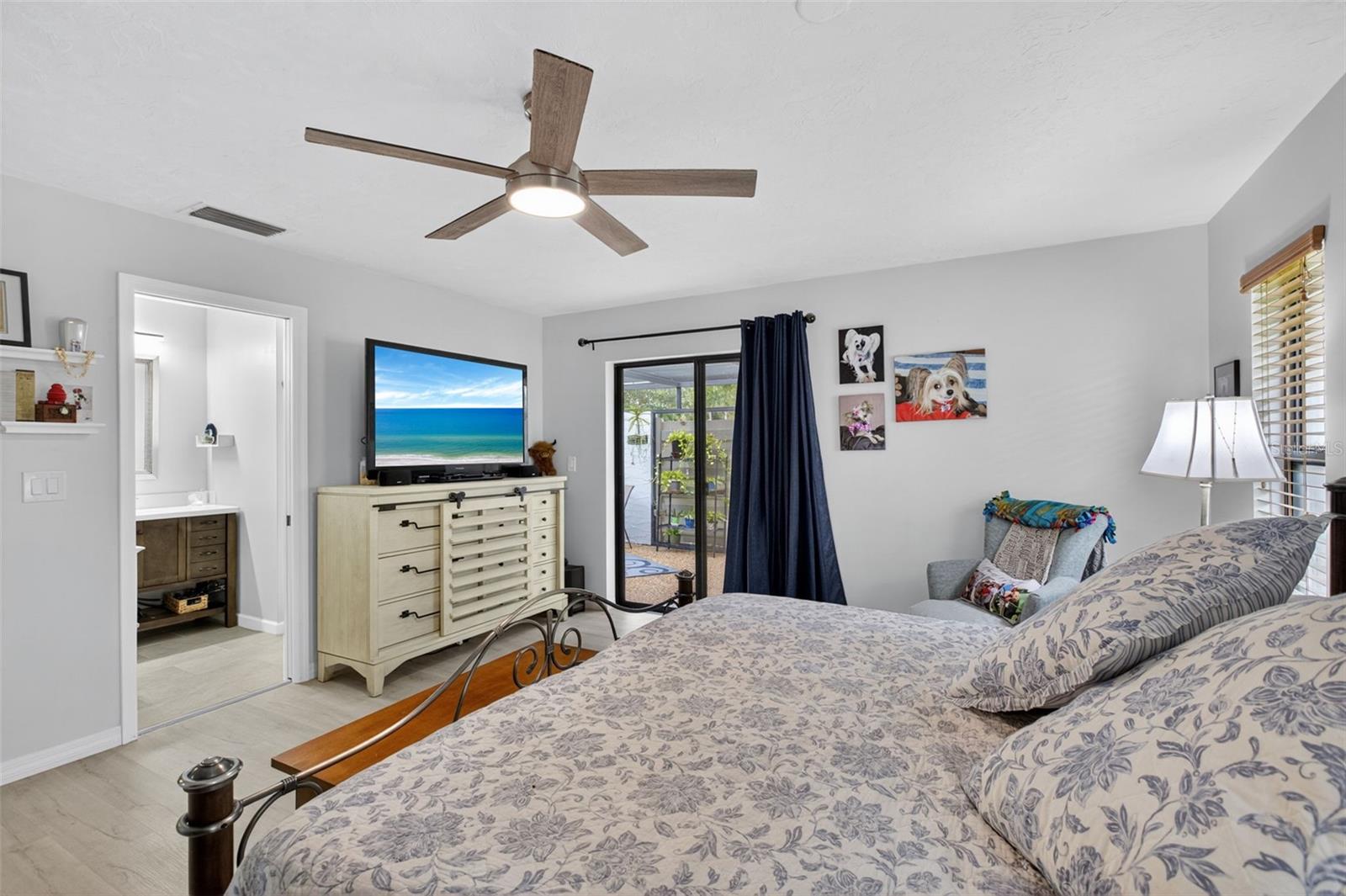Image 18 of 39 For 4430 Atwood Cay Circle 24