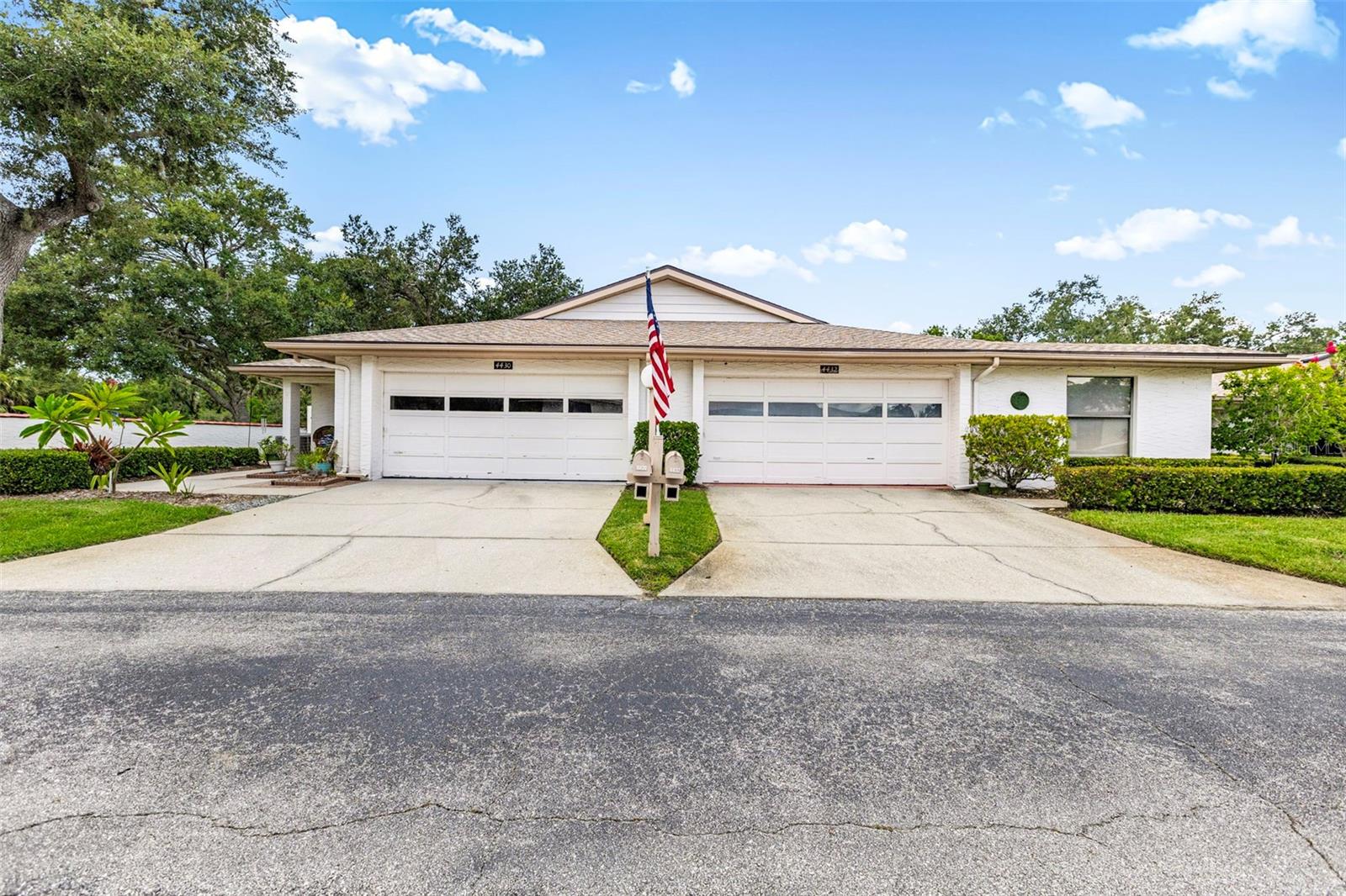 Image 29 of 39 For 4430 Atwood Cay Circle 24