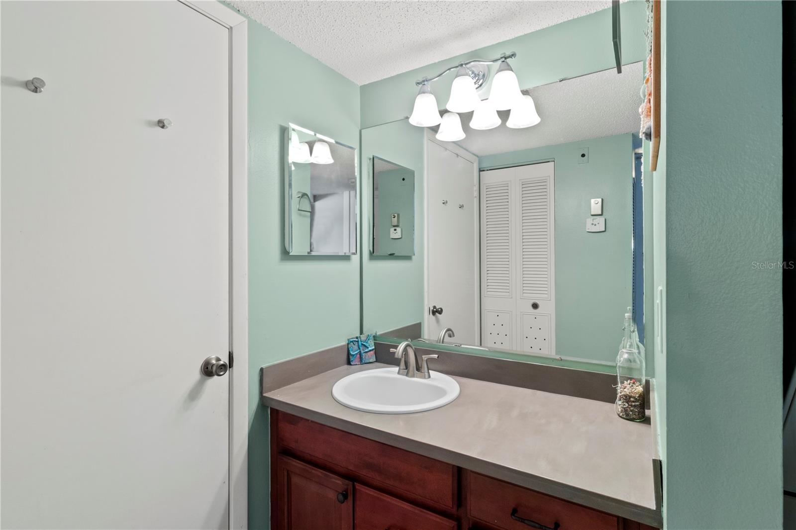 Image 13 of 35 For 4460 Ironwood Circle 306a
