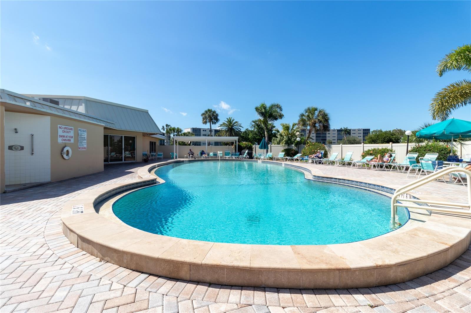Image 23 of 35 For 4460 Ironwood Circle 306a