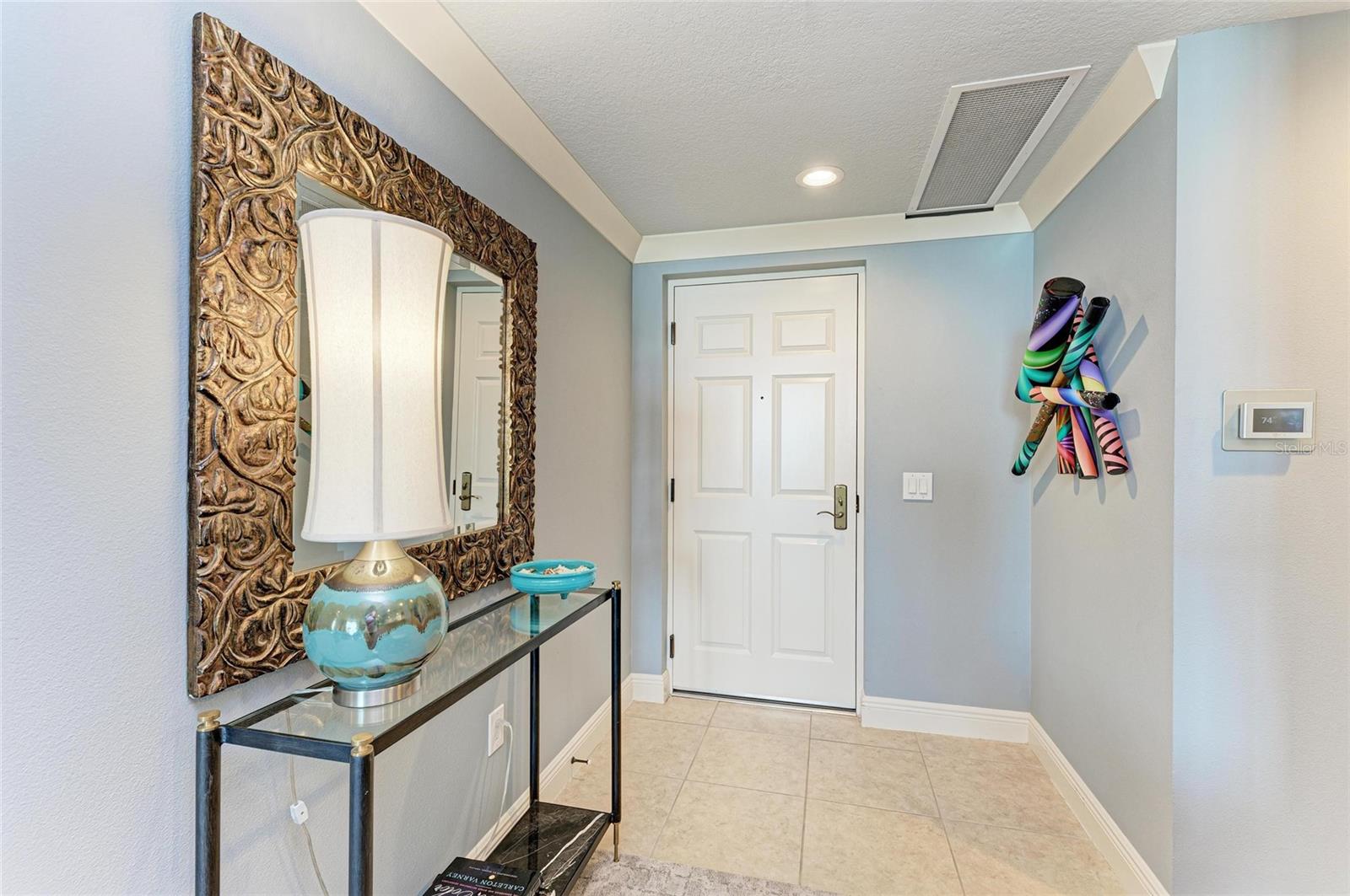 Image 13 of 61 For 800 N Tamiami Trl  1010