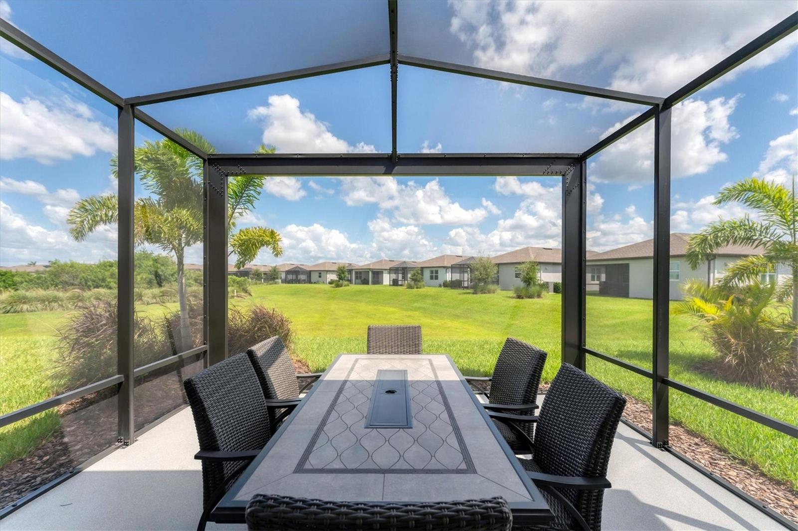 Image 32 of 73 For 8617 Backshore Lane