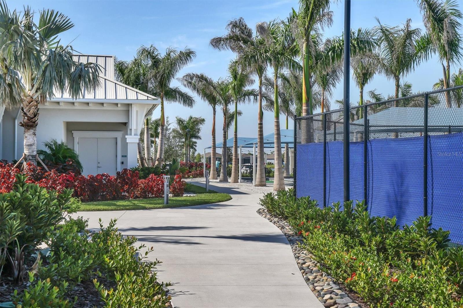 Image 51 of 73 For 8617 Backshore Lane
