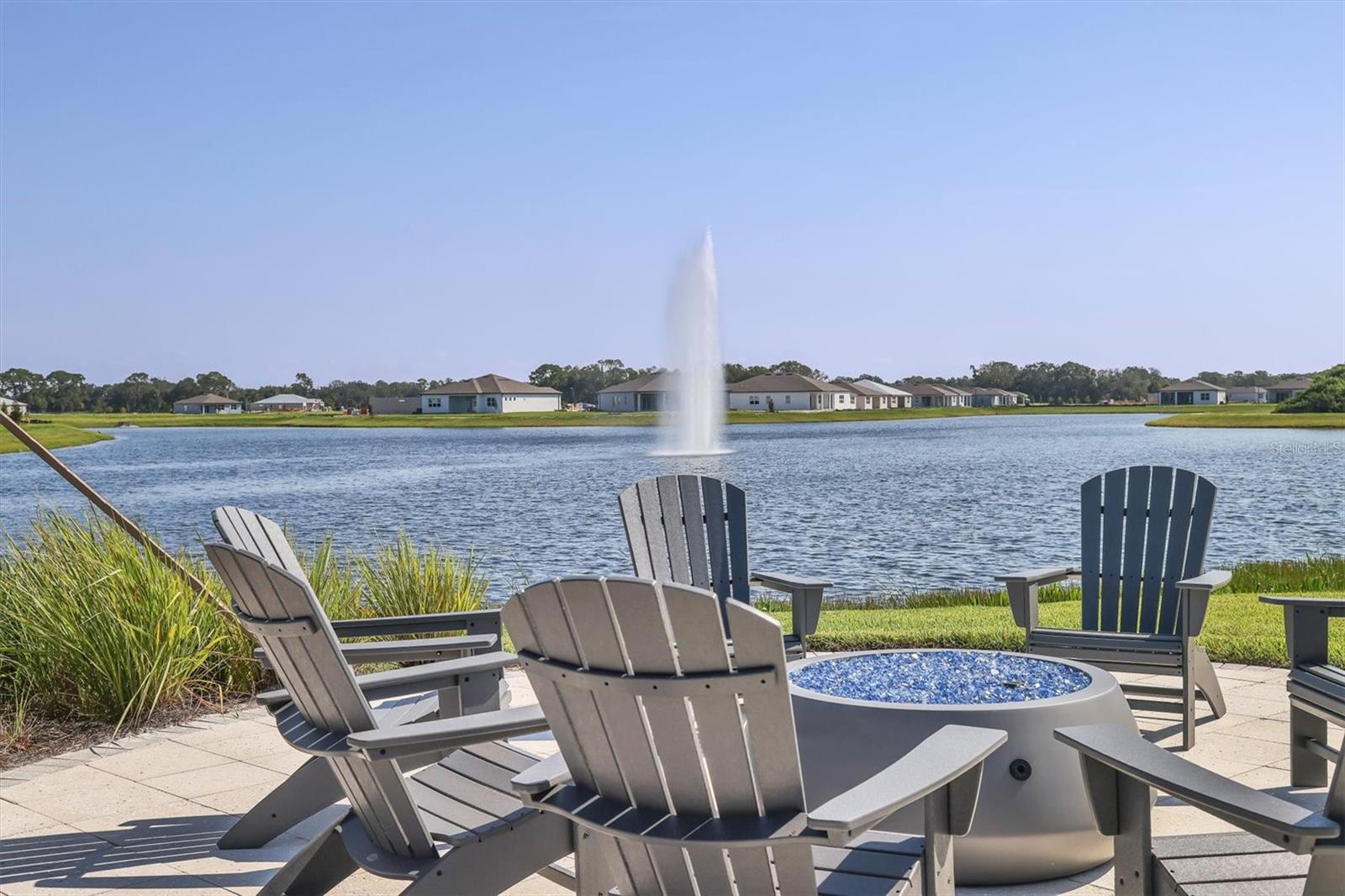Image 56 of 73 For 8617 Backshore Lane