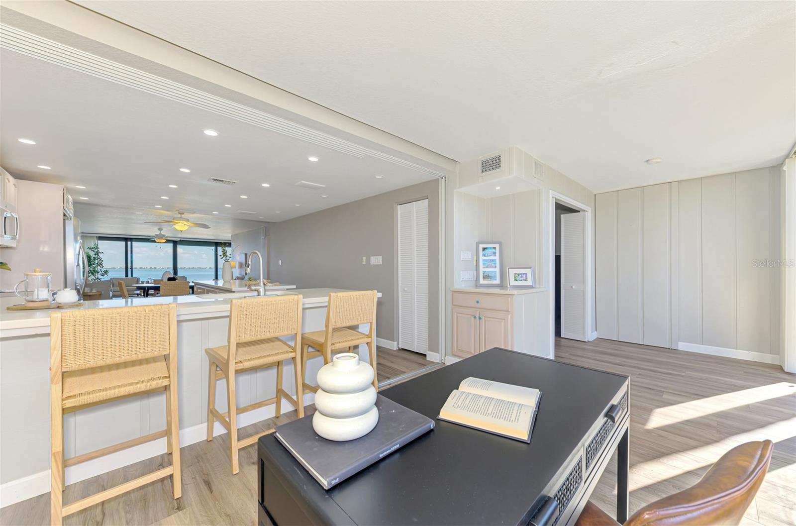 Image 14 of 94 For 6500 Flotilla Drive 102