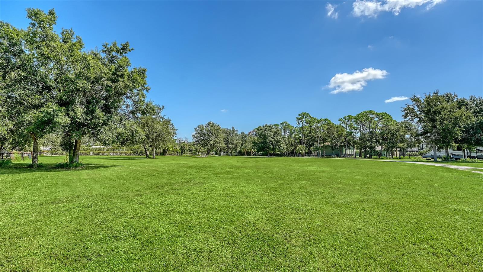 Image 9 of 30 For 500 Shotgun Lane